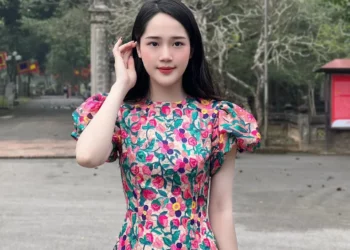 Cao Thị Thùy Linh: Nhan sắc vạn người mê của nữ chính phim Đào, Phở và Piano