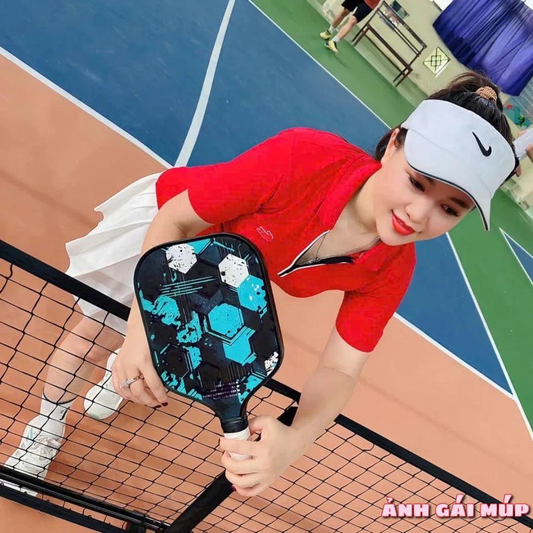 anhgaimup review anh gai choi pickleball 329 Quyến Rũ đầy Sức Sống: 500 Ảnh Gái Chơi Pickleball Khiến Anh Em "Sôi Máu" Ảnh Gái Sexy