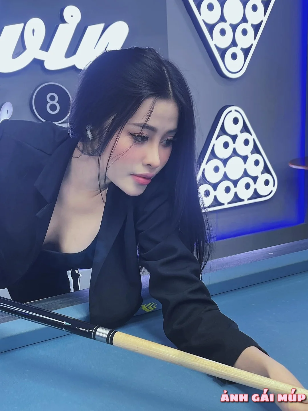 anhgaimup review con gai choi bida 065 Ảnh Con Gái Chơi Bida: 200+ Nét Sexy Và Quyến Rũ của Gái Đánh Billiards Ảnh Gái Đẹp