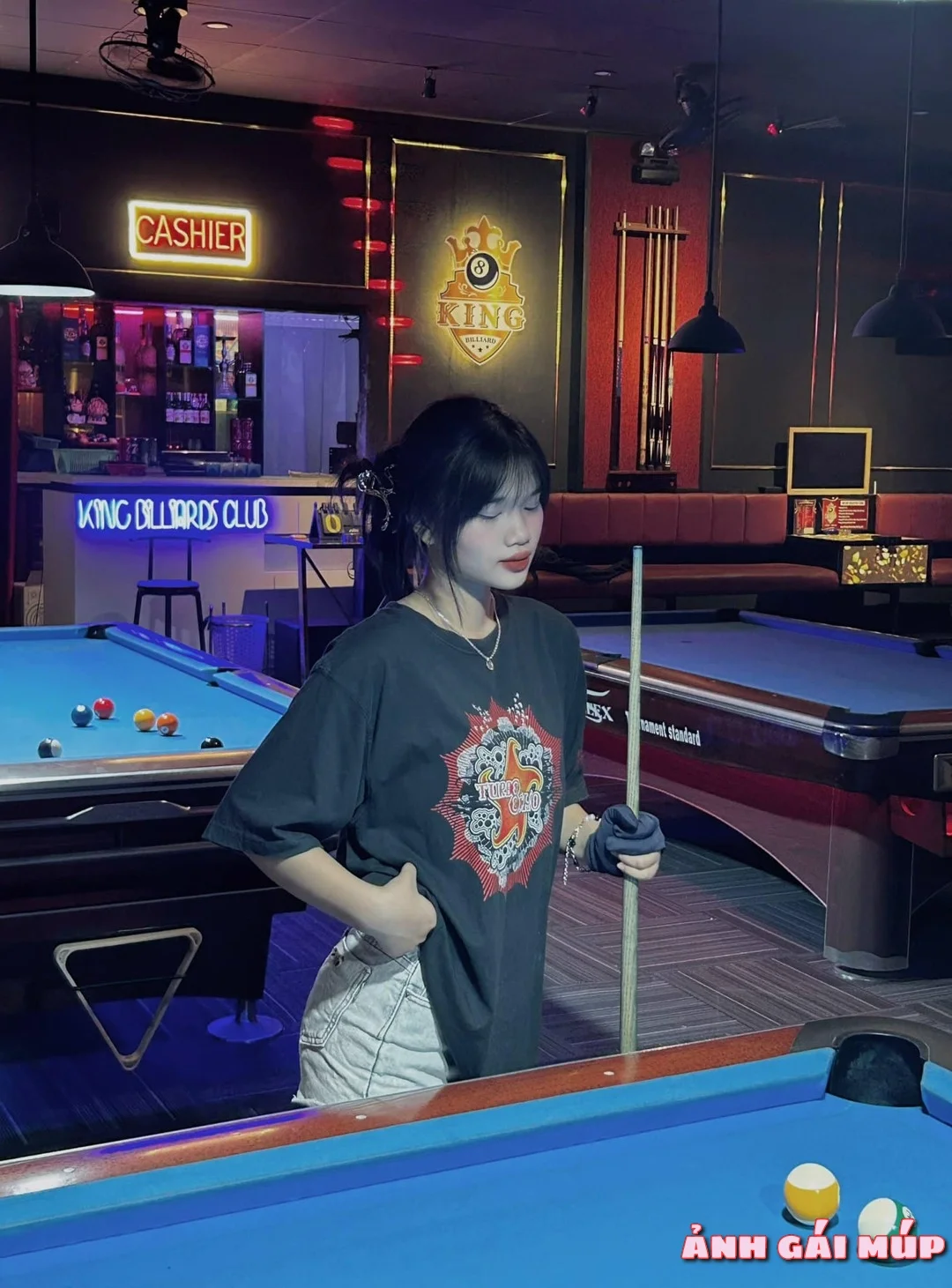 anhgaimup review con gai choi bida 127 Ảnh Con Gái Chơi Bida: 200+ Nét Sexy Và Quyến Rũ của Gái Đánh Billiards Ảnh Gái Đẹp