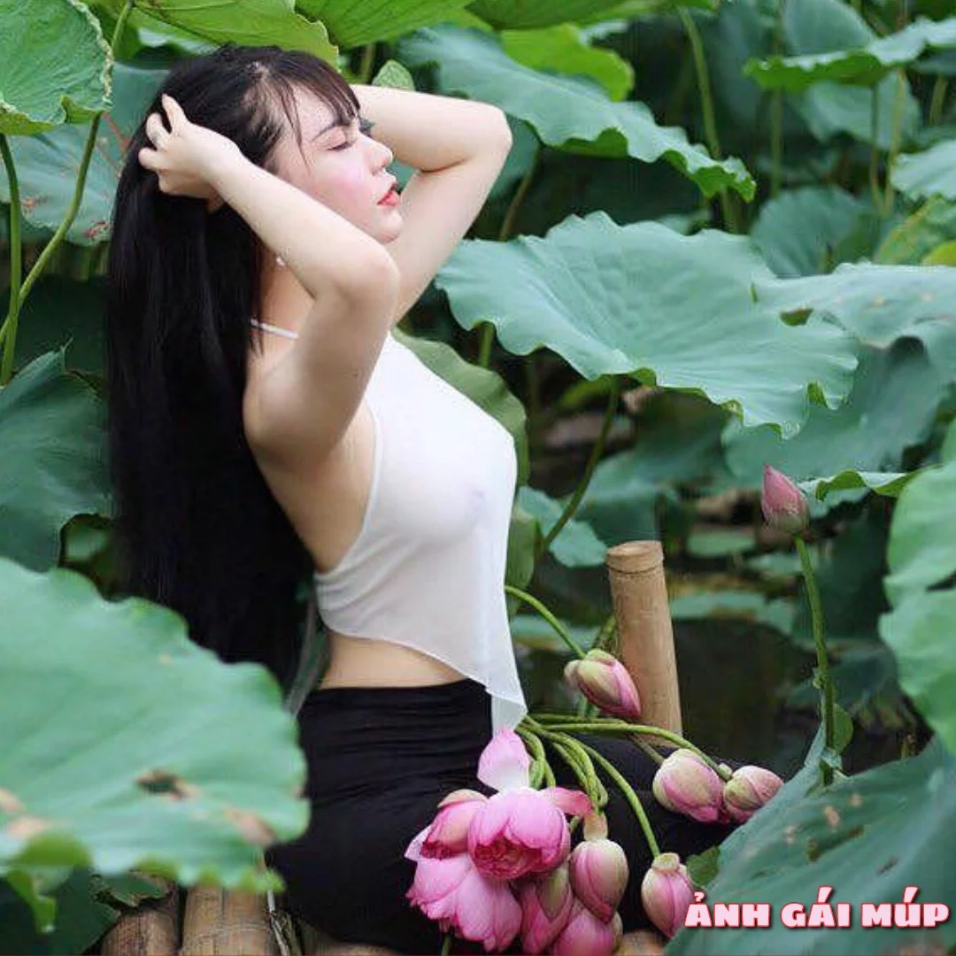 anhgaimup review hot girl nguyen ngoc kim thao 300 Nguyễn Ngọc Kim Thảo - "Cô Giáo Thảo": Mông To, "Zú" Bự - "Zâm" Vô Đối Ảnh Gái Đẹp