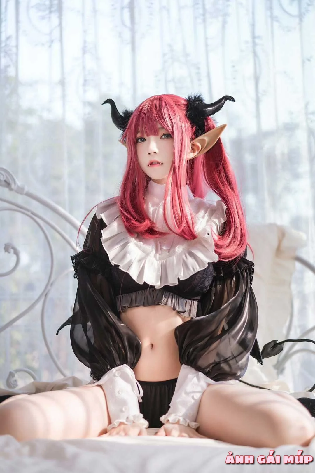 anhgaimup review anh cosplay hau gai 035 300 Ảnh Cosplay Hầu Gái: Căng Tròn, Nuột Nà Cô Hầu Gái Của Tôi Ảnh Gái Sexy