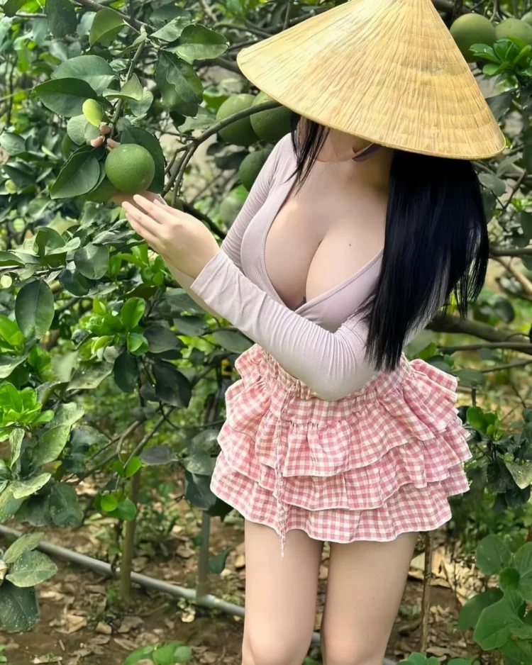 Ảnh Gái Bưởi To Tròn: 400 Em Vòng 1 Căng Mọng, Nhìn là muốn “Búúú..”