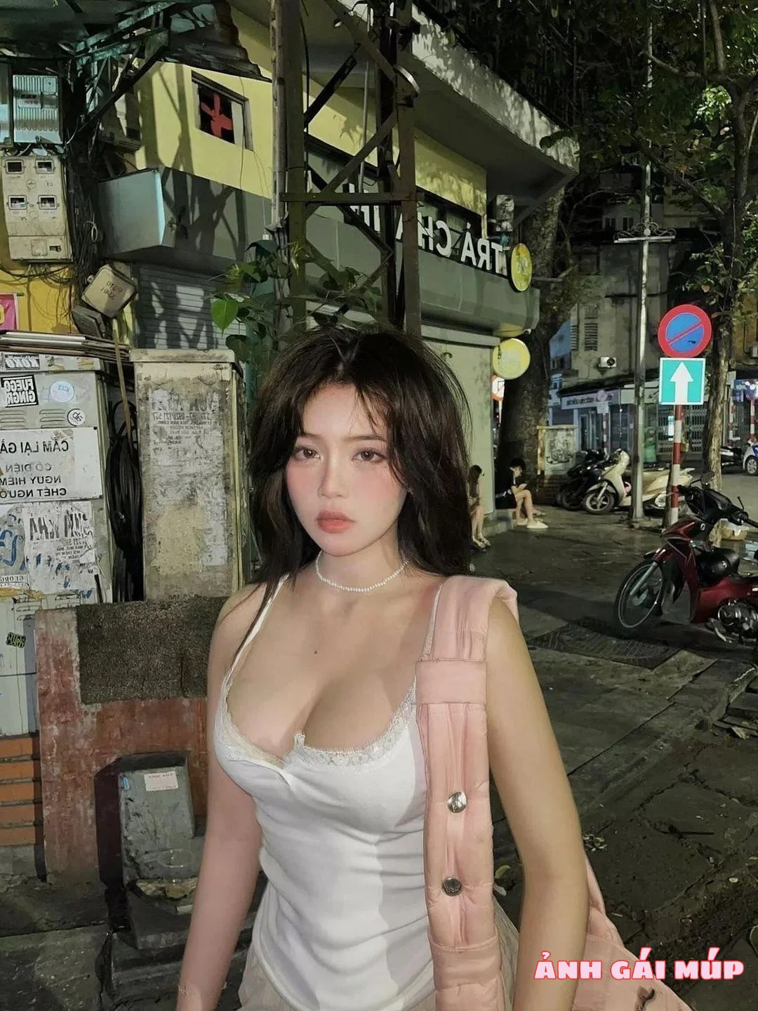 anhgaimup review bo anh gai pho xinh dep cuc ngon 018 Top Ảnh Gái Phố Gợi Tình Nhất 2025: Cực Phẩm Vú Nõn, Eo Thon Mướt Mắt Ảnh Gái Xinh