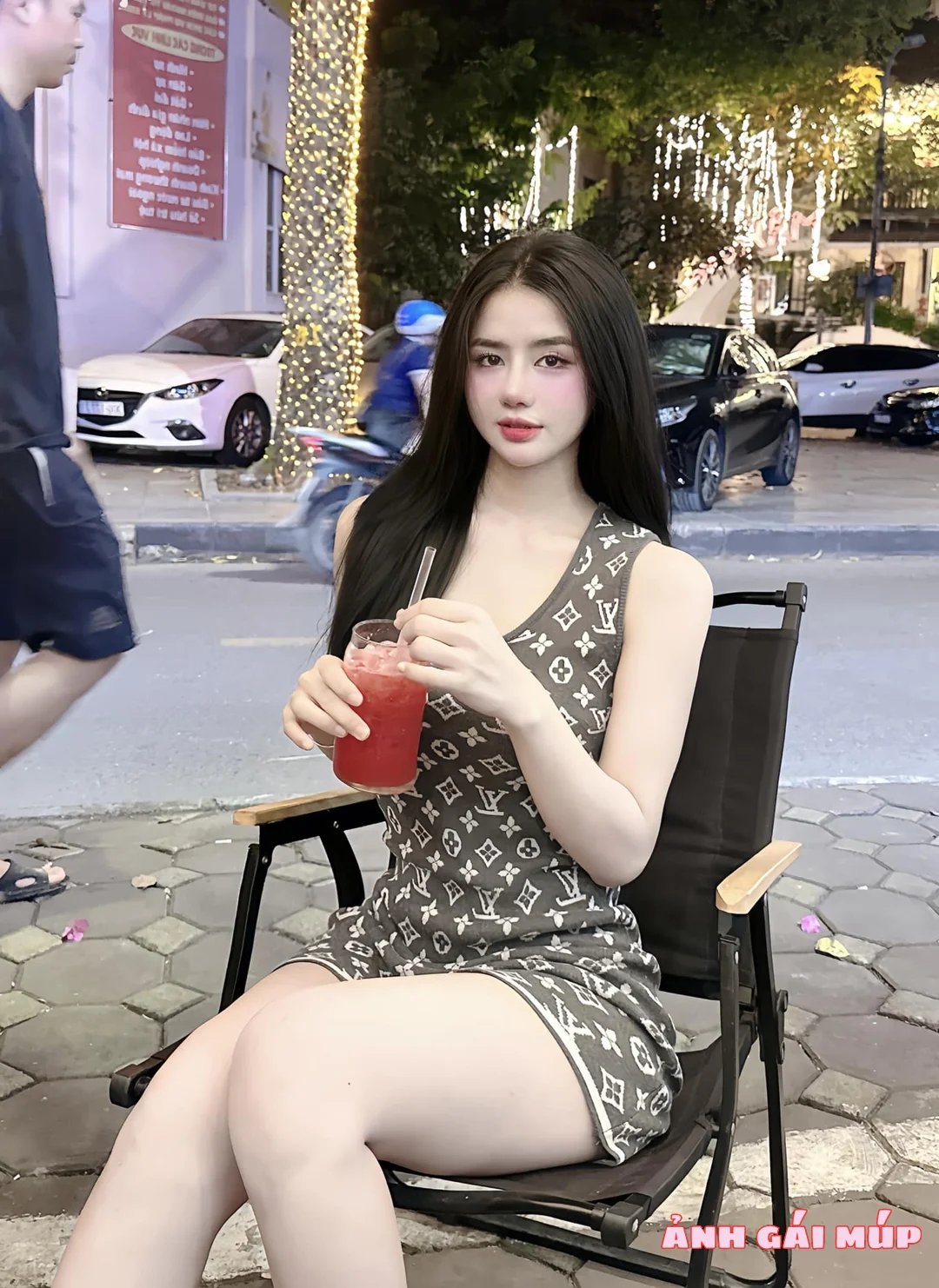 anhgaimup review bo anh gai pho xinh dep cuc ngon 047 Top Ảnh Gái Phố Gợi Tình Nhất 2025: Cực Phẩm Vú Nõn, Eo Thon Mướt Mắt Ảnh Gái Xinh
