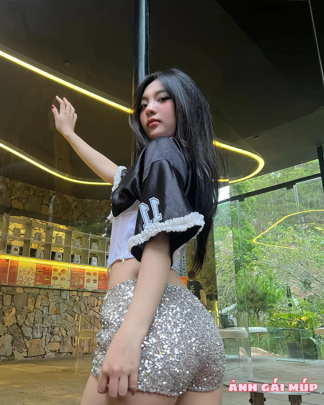 anhgaimup review bo anh gai pho xinh dep cuc ngon 049 Top Ảnh Gái Phố Gợi Tình Nhất 2025: Cực Phẩm Vú Nõn, Eo Thon Mướt Mắt Ảnh Gái Xinh