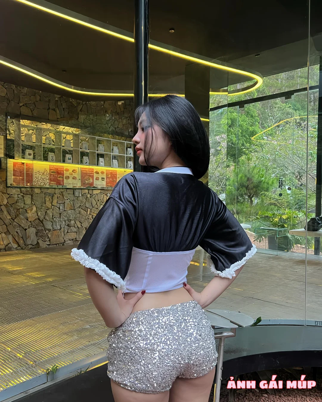 anhgaimup review bo anh gai pho xinh dep cuc ngon 084 Top Ảnh Gái Phố Gợi Tình Nhất 2025: Cực Phẩm Vú Nõn, Eo Thon Mướt Mắt Ảnh Gái Xinh
