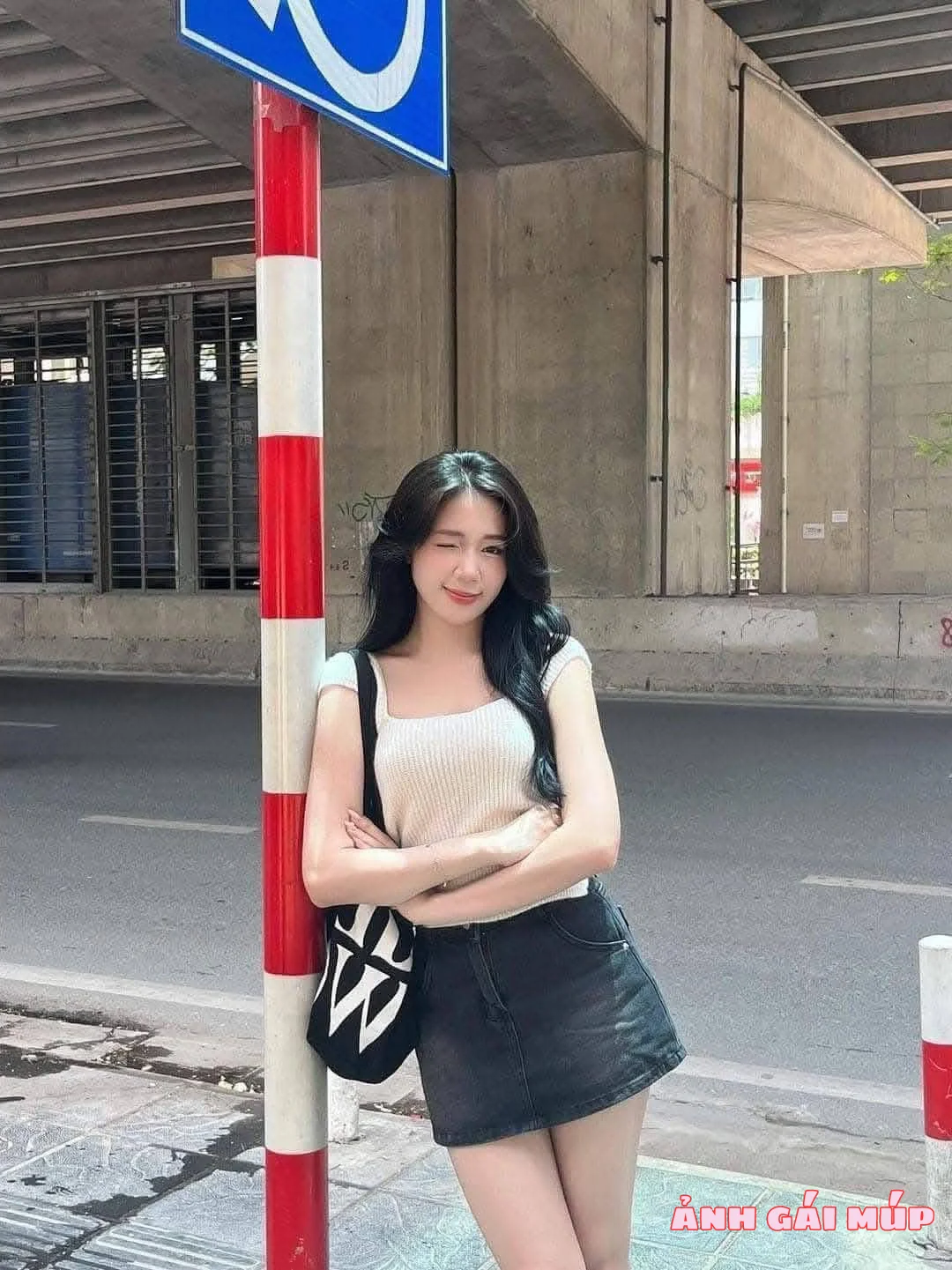 anhgaimup review bo anh gai pho xinh dep cuc ngon 188 Top Ảnh Gái Phố Gợi Tình Nhất 2025: Cực Phẩm Vú Nõn, Eo Thon Mướt Mắt Ảnh Gái Xinh