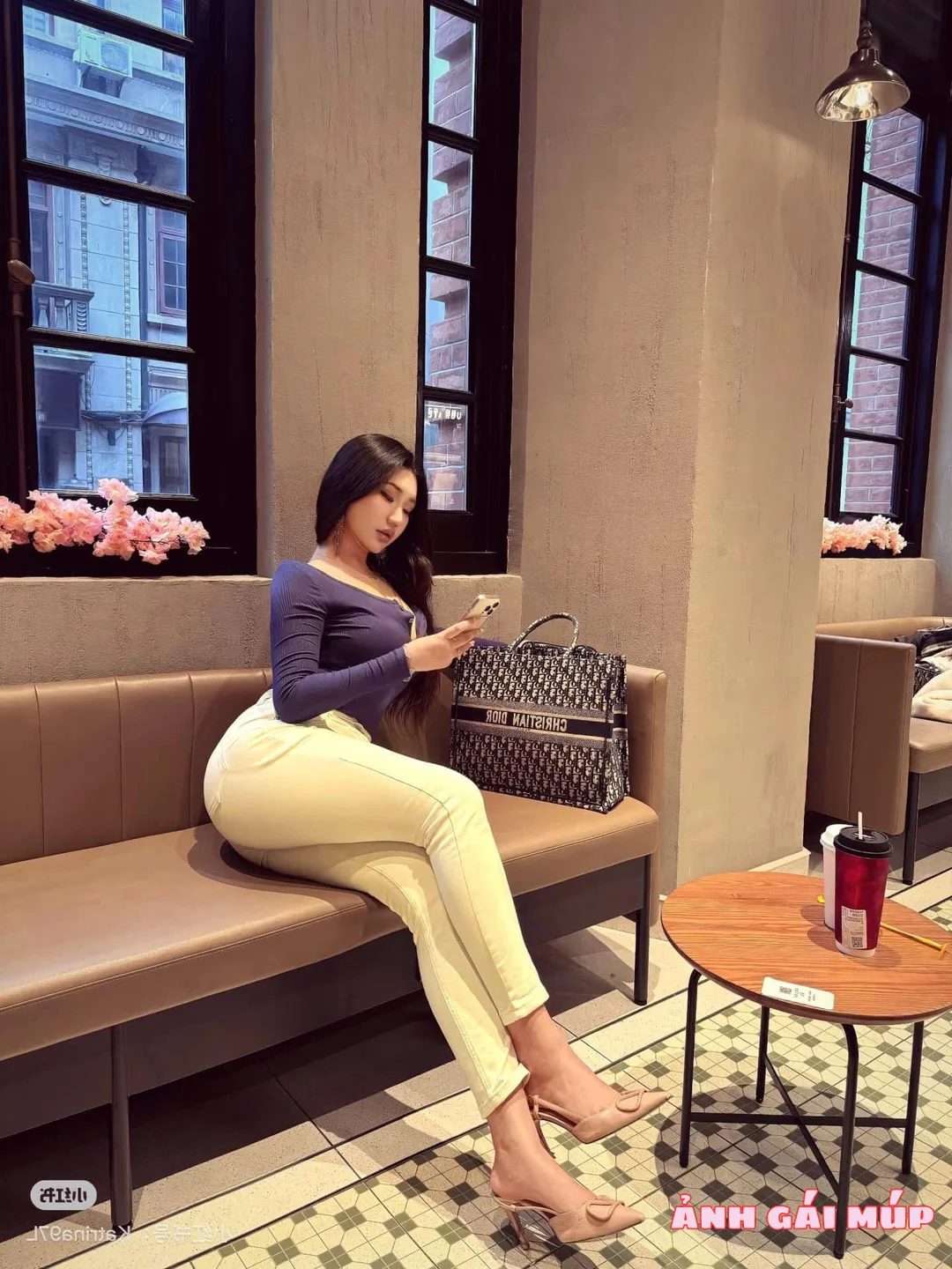 anhgaimup review bo anh gai pho xinh dep cuc ngon 190 Top Ảnh Gái Phố Gợi Tình Nhất 2025: Cực Phẩm Vú Nõn, Eo Thon Mướt Mắt Ảnh Gái Xinh