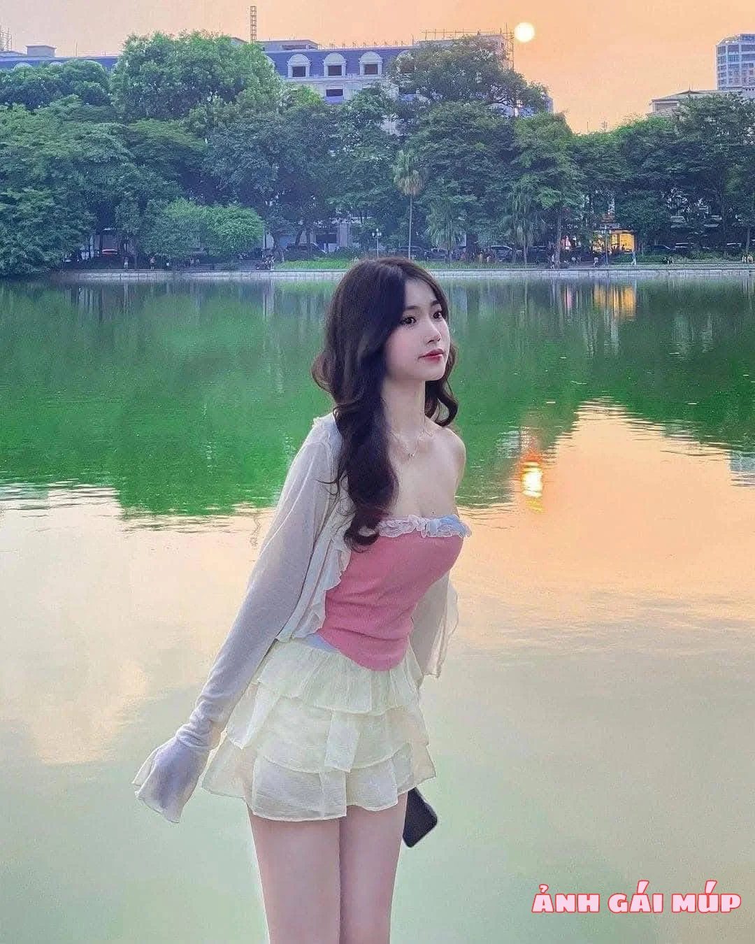 anhgaimup review bo anh gai pho xinh dep cuc ngon 201 Top Ảnh Gái Phố Gợi Tình Nhất 2025: Cực Phẩm Vú Nõn, Eo Thon Mướt Mắt Ảnh Gái Xinh