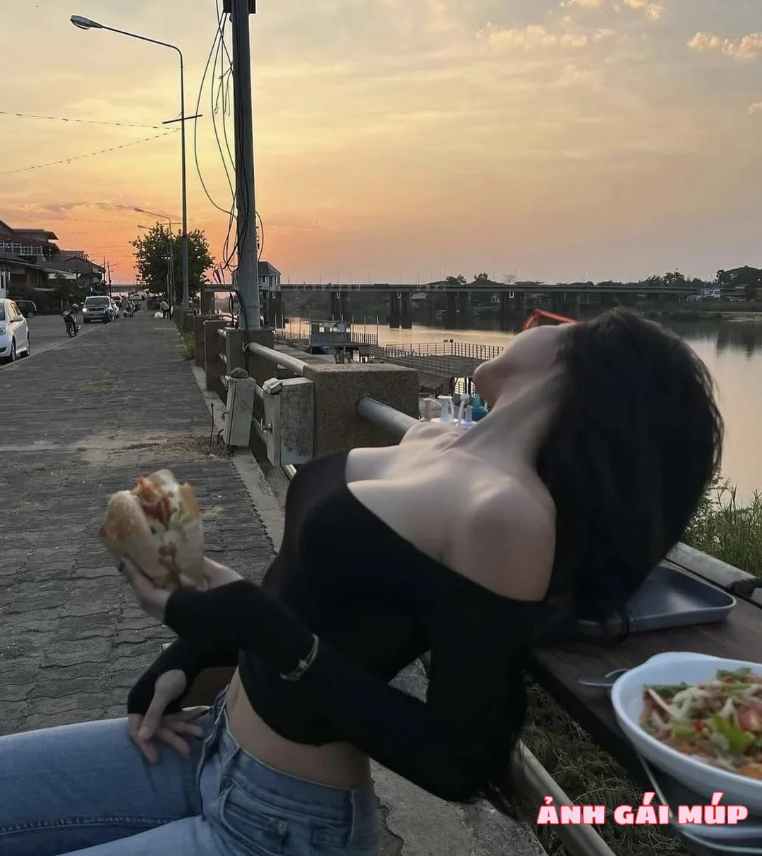 anhgaimup review bo anh gai pho xinh dep cuc ngon 258 Top Ảnh Gái Phố Gợi Tình Nhất 2025: Cực Phẩm Vú Nõn, Eo Thon Mướt Mắt Ảnh Gái Xinh