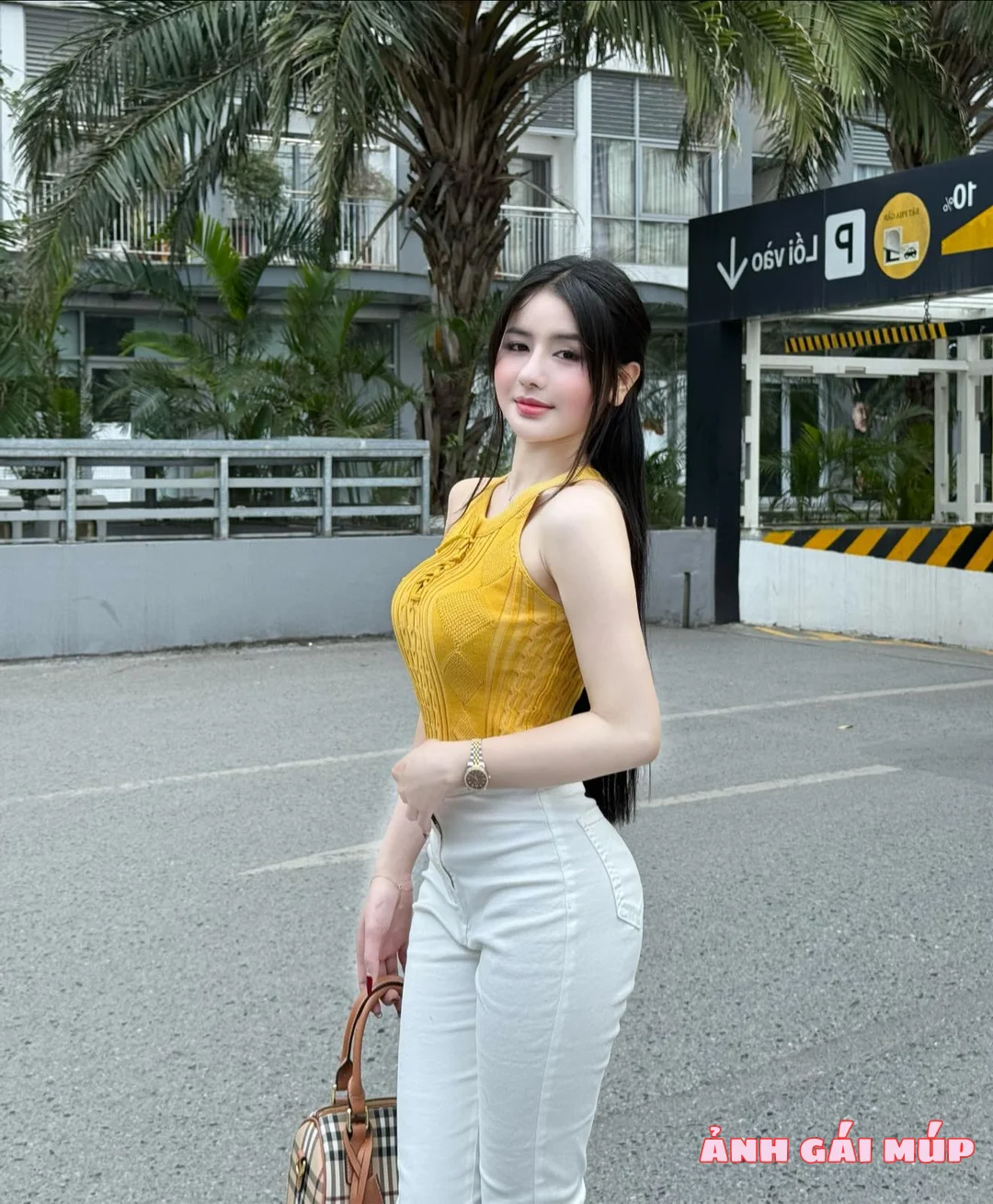 anhgaimup review bo anh gai pho xinh dep cuc ngon 284 Top Ảnh Gái Phố Gợi Tình Nhất 2025: Cực Phẩm Vú Nõn, Eo Thon Mướt Mắt Ảnh Gái Xinh
