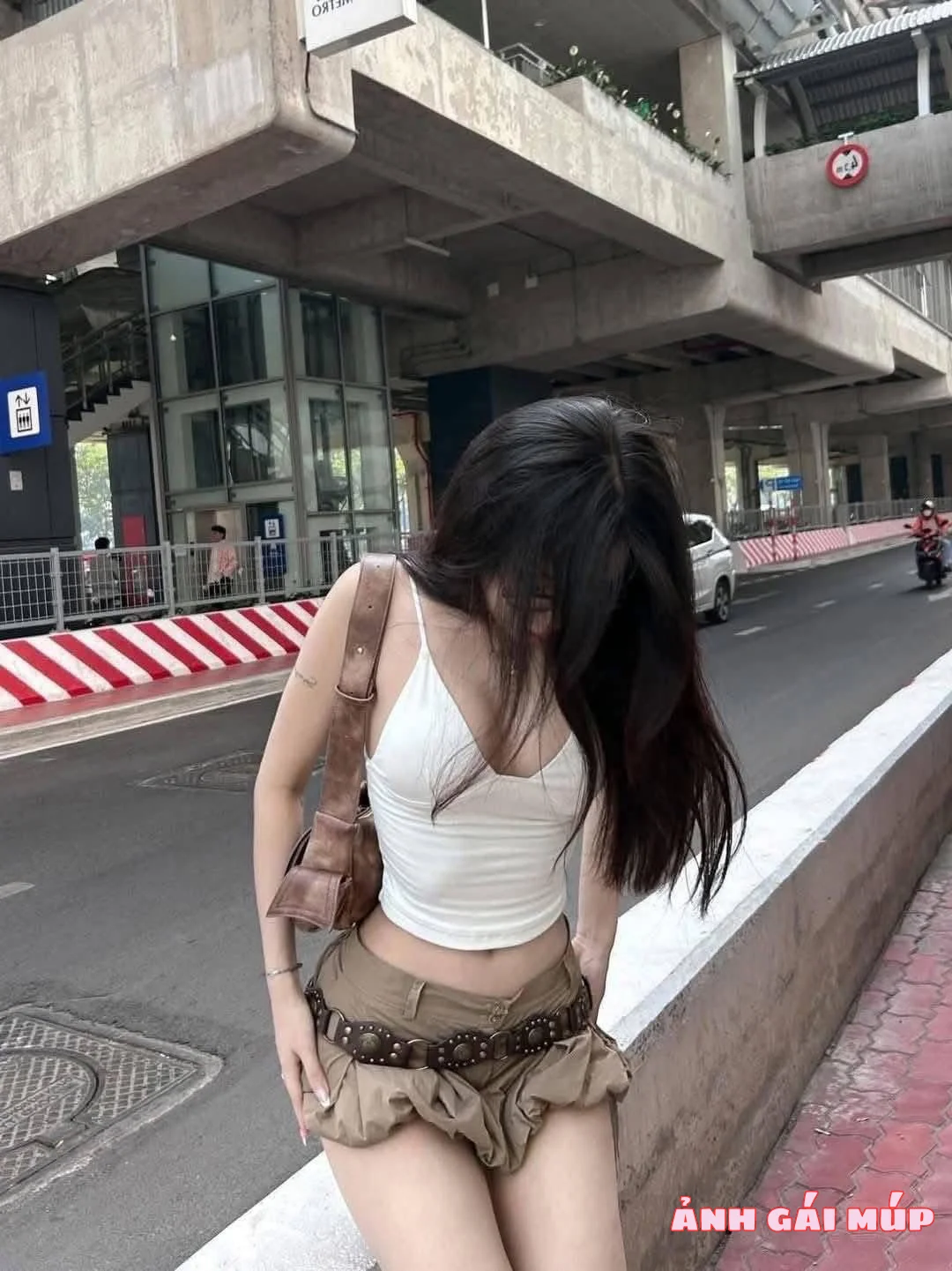 anhgaimup review bo anh gai pho xinh dep cuc ngon 329 Top Ảnh Gái Phố Gợi Tình Nhất 2025: Cực Phẩm Vú Nõn, Eo Thon Mướt Mắt Ảnh Gái Xinh