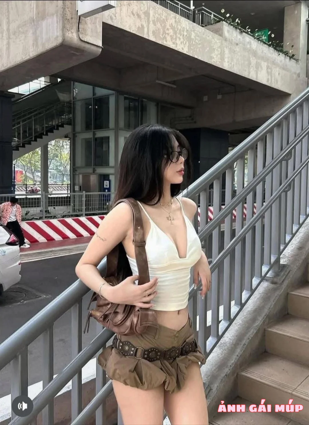 anhgaimup review bo anh gai pho xinh dep cuc ngon 335 Top Ảnh Gái Phố Gợi Tình Nhất 2025: Cực Phẩm Vú Nõn, Eo Thon Mướt Mắt Ảnh Gái Xinh