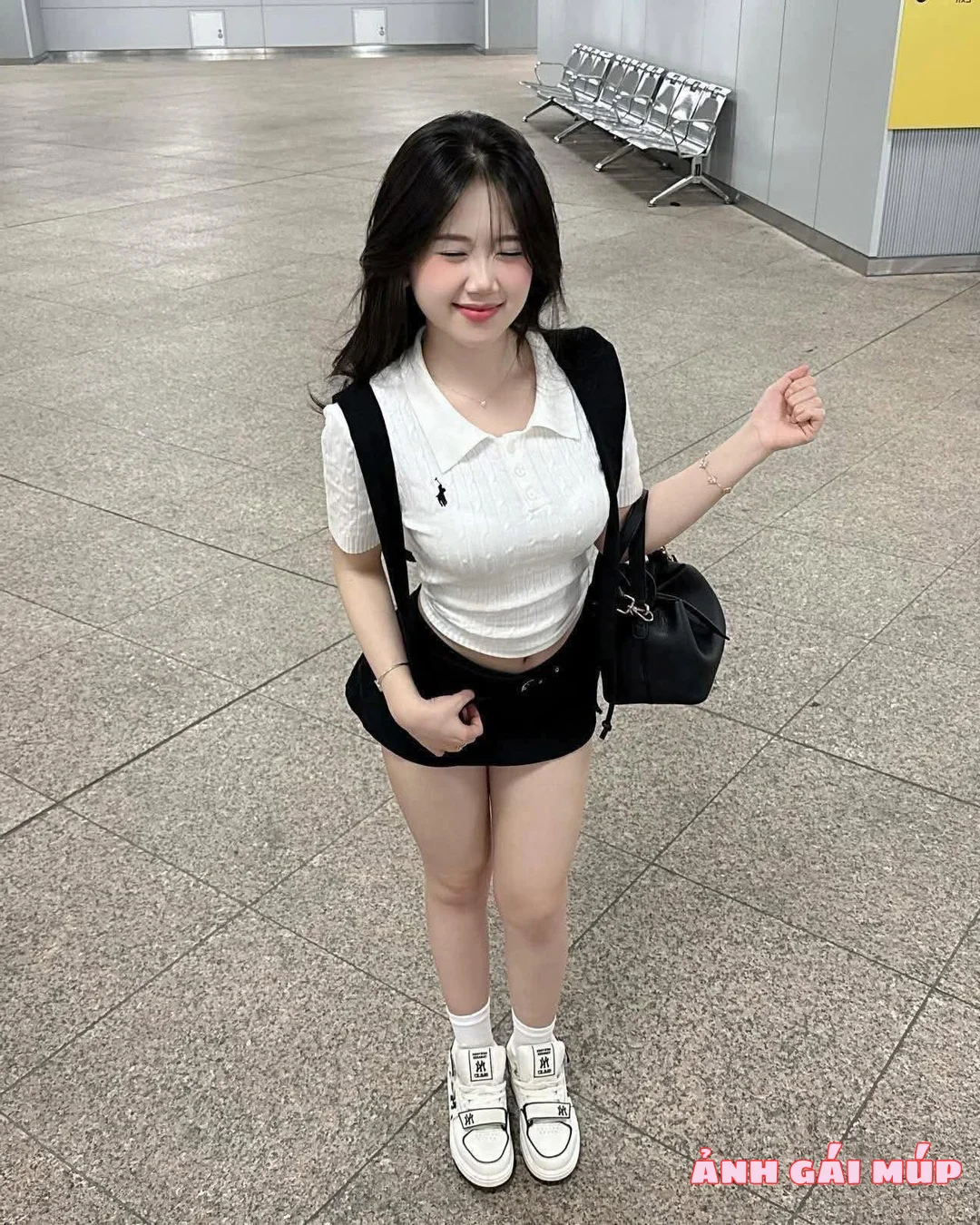 anhgaimup review bo anh gai pho xinh dep cuc ngon 376 Top Ảnh Gái Phố Gợi Tình Nhất 2025: Cực Phẩm Vú Nõn, Eo Thon Mướt Mắt Ảnh Gái Xinh