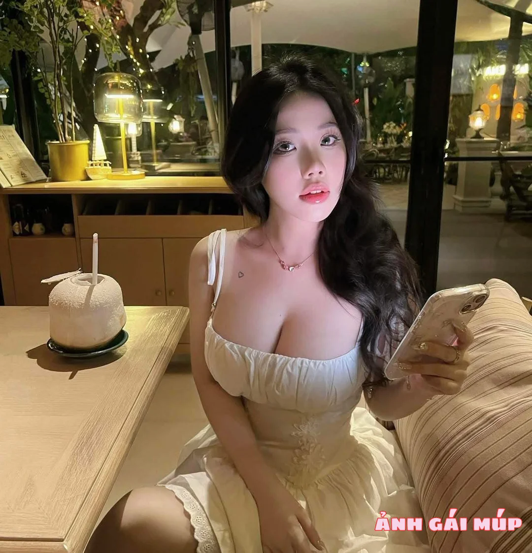 anhgaimup review bo anh gai pho xinh dep cuc ngon 409 Top Ảnh Gái Phố Gợi Tình Nhất 2025: Cực Phẩm Vú Nõn, Eo Thon Mướt Mắt Ảnh Gái Xinh