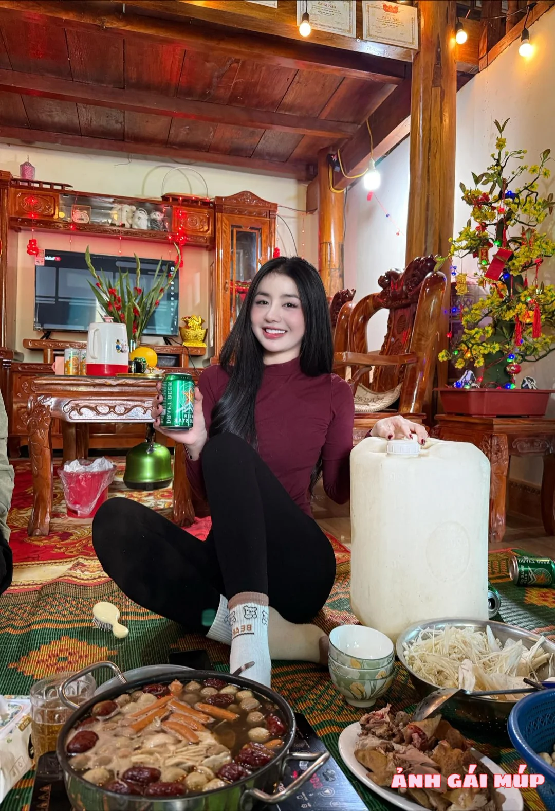 anhgaimup com shows bo anh thu ky nhung loramen 008 Cận Cảnh Vú Nõn - Eo Thon của Thư Ký Nhung Loramen: Tuyệt Phẩm Trần Gian! Ảnh Gái Xinh