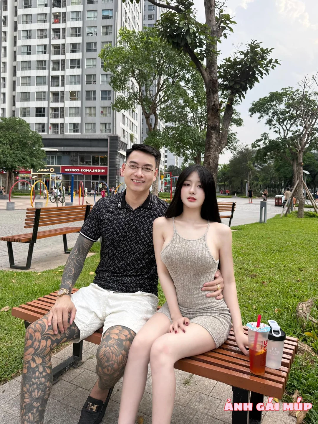 anhgaimup com shows bo anh thu ky nhung loramen 048 Cận Cảnh Vú Nõn - Eo Thon của Thư Ký Nhung Loramen: Tuyệt Phẩm Trần Gian! Ảnh Gái Xinh