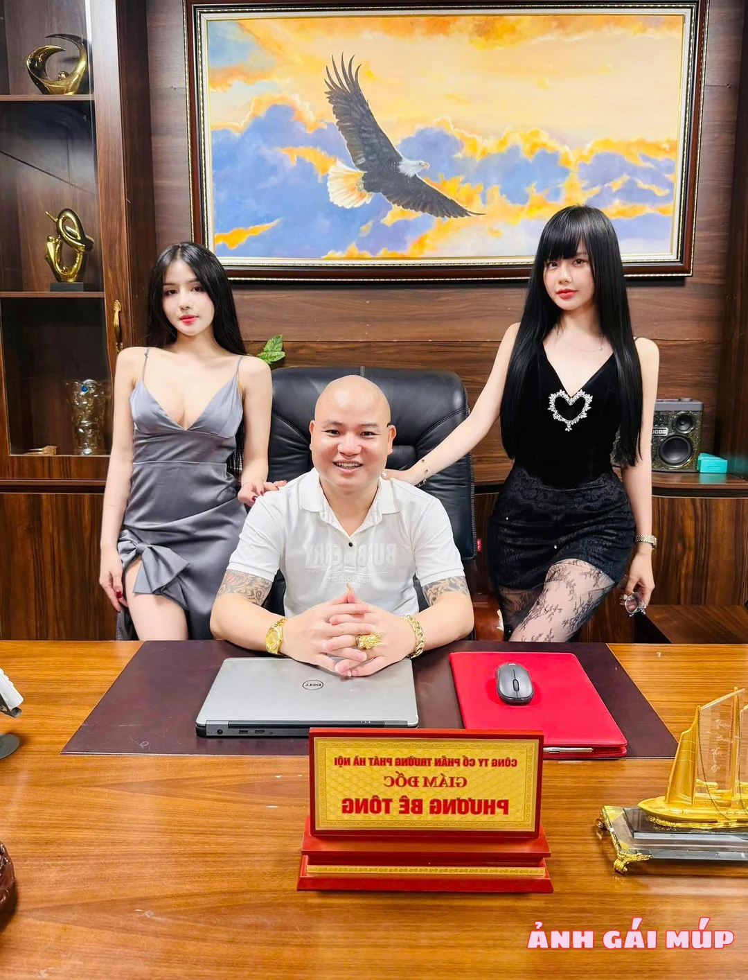 anhgaimup com shows bo anh thu ky nhung loramen 053 Cận Cảnh Vú Nõn - Eo Thon của Thư Ký Nhung Loramen: Tuyệt Phẩm Trần Gian! Ảnh Gái Xinh