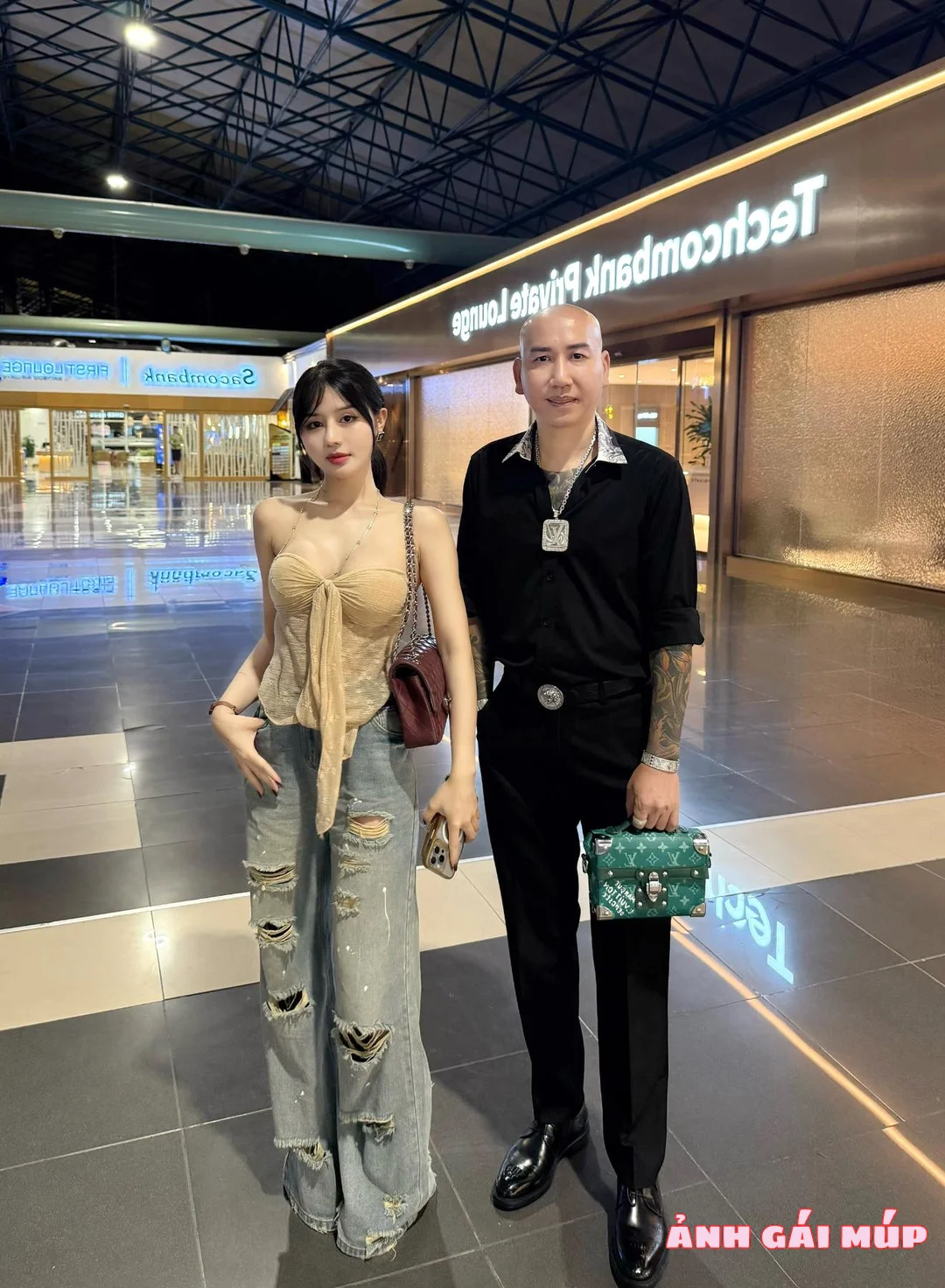 anhgaimup com shows bo anh thu ky nhung loramen 054 Cận Cảnh Vú Nõn - Eo Thon của Thư Ký Nhung Loramen: Tuyệt Phẩm Trần Gian! Ảnh Gái Xinh