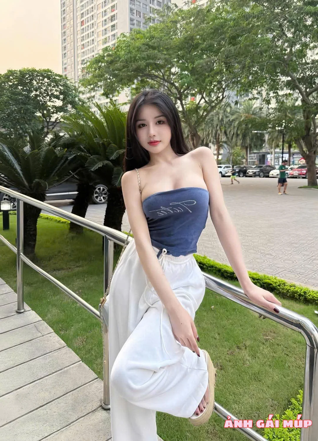 anhgaimup com shows bo anh thu ky nhung loramen 070 Cận Cảnh Vú Nõn - Eo Thon của Thư Ký Nhung Loramen: Tuyệt Phẩm Trần Gian! Ảnh Gái Xinh