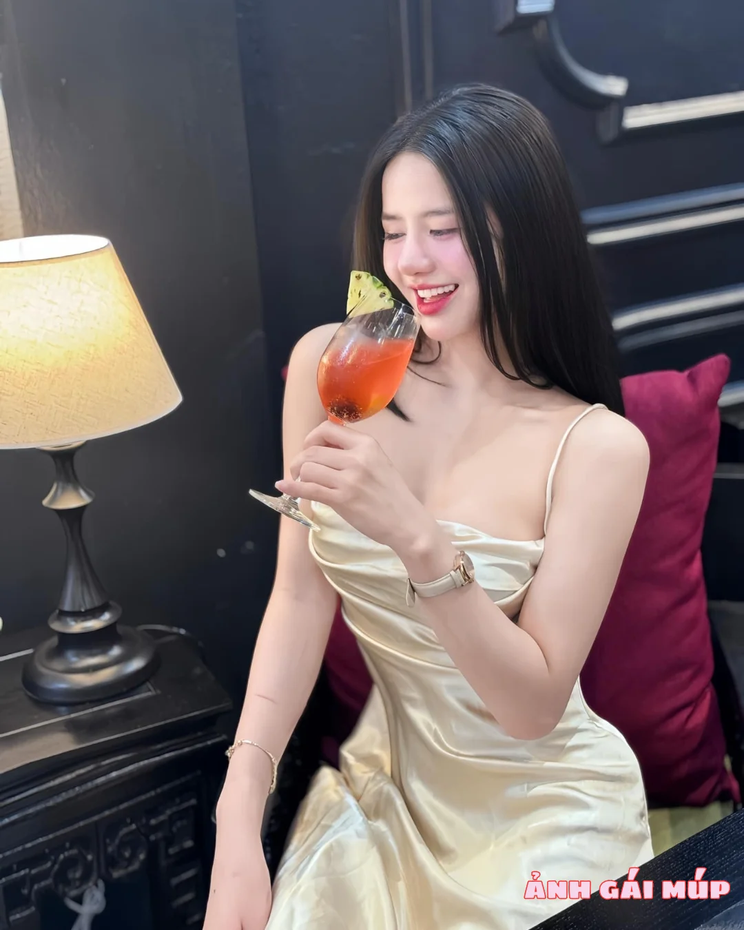 anhgaimup com shows bo anh thu ky nhung loramen 101 Cận Cảnh Vú Nõn - Eo Thon của Thư Ký Nhung Loramen: Tuyệt Phẩm Trần Gian! Ảnh Gái Xinh