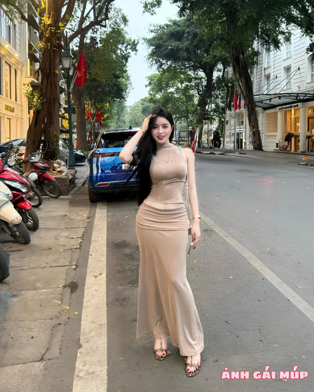 anhgaimup com shows bo anh thu ky nhung loramen 113 Cận Cảnh Vú Nõn - Eo Thon của Thư Ký Nhung Loramen: Tuyệt Phẩm Trần Gian! Ảnh Gái Xinh