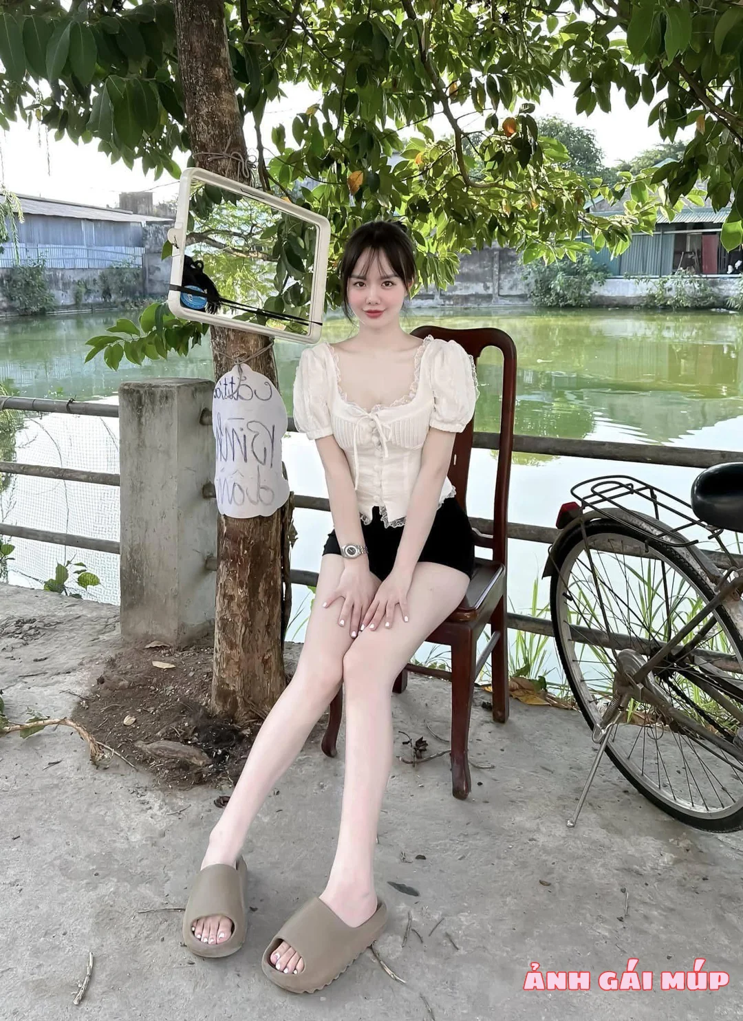 anhgaimup review anh co giao huong loramen 022 Cô Giáo Hương Loramen: "Nữ Thần Phòng The" Siêu Gợi Tình Bỏng Cháy Ảnh Gái Xinh