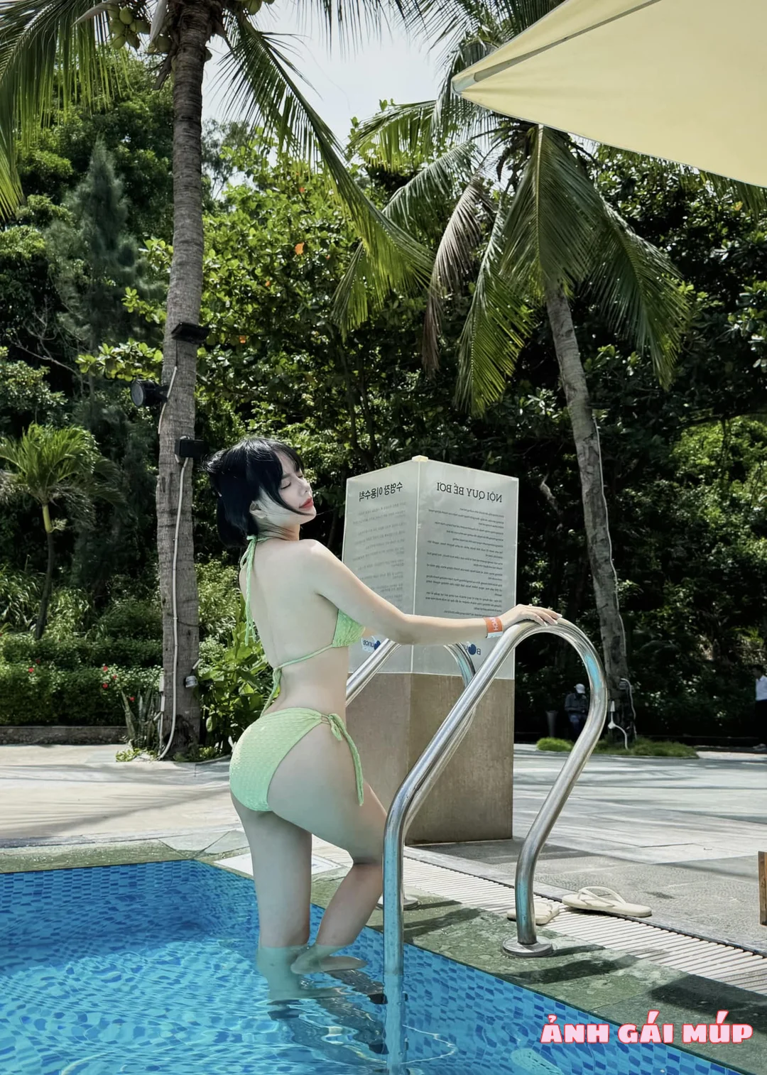 anhgaimup review anh co giao huong loramen 057 Cô Giáo Hương Loramen: "Nữ Thần Phòng The" Siêu Gợi Tình Bỏng Cháy Ảnh Gái Xinh