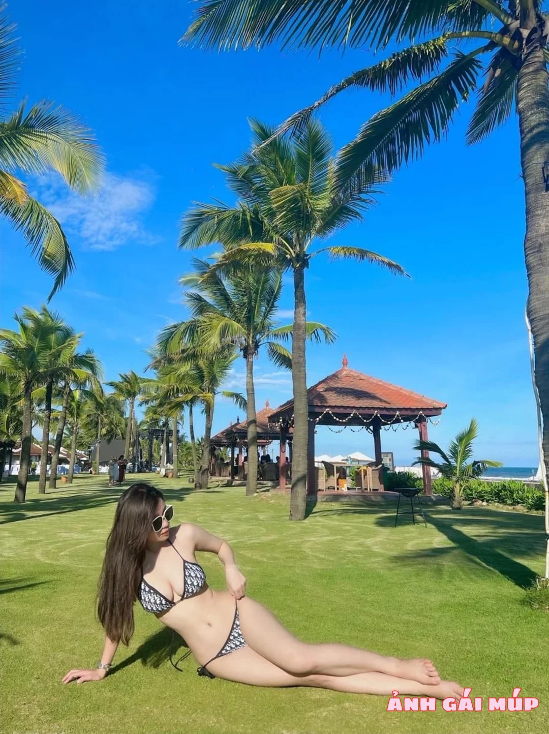 anhgaimup com shows bo anh gai xinh tam bien 2025 083 Ảnh Gái Xinh Tắm Biển 2025: Top 500 Em Gái Tắm Biển Ngon "Nhức Nách" Gái Xinh Bikini