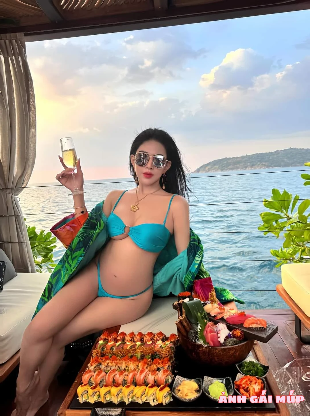 anhgaimup com shows bo anh gai xinh tam bien 2025 154 Ảnh Gái Xinh Tắm Biển 2025: Top 500 Em Gái Tắm Biển Ngon "Nhức Nách" Gái Xinh Bikini
