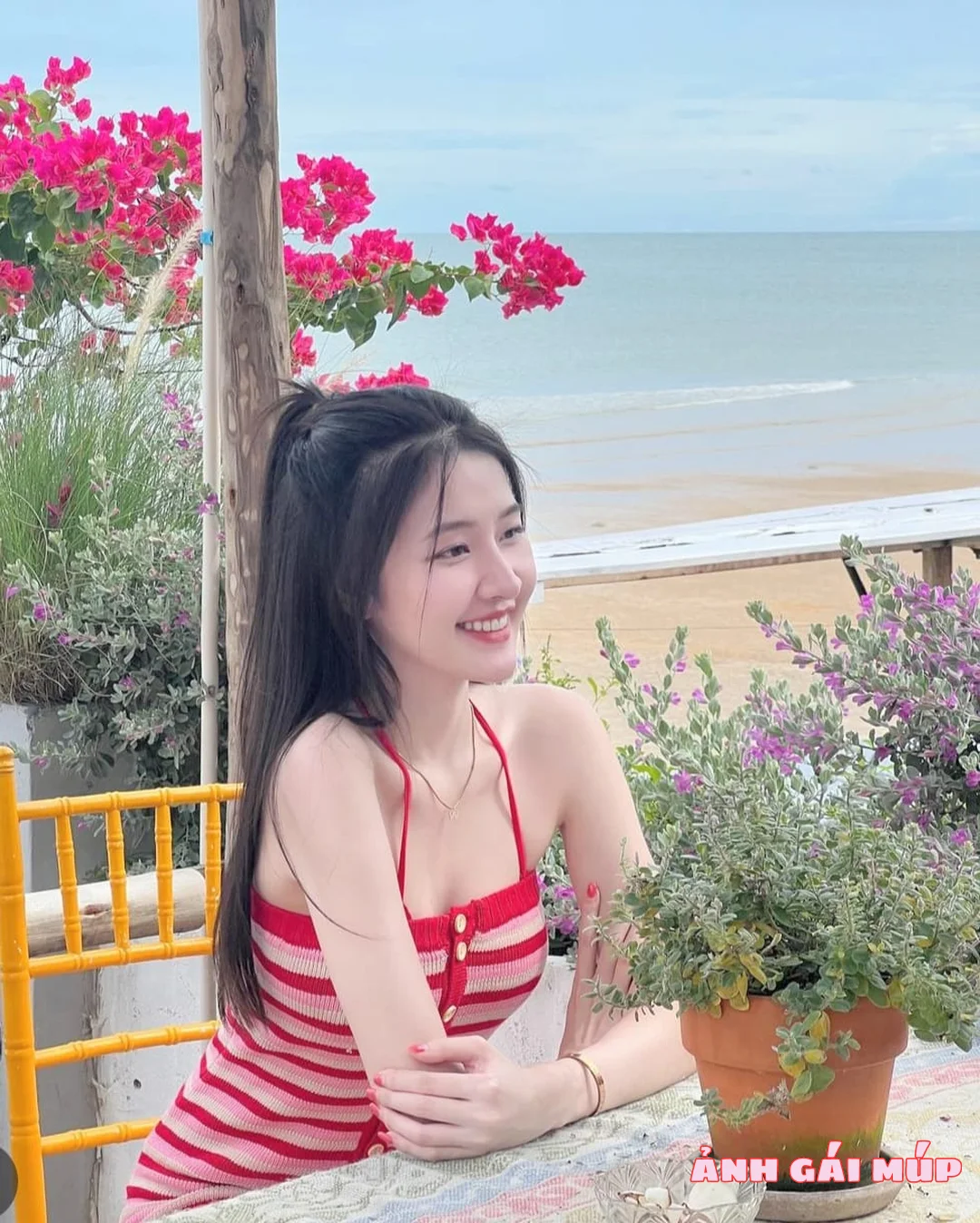 anhgaimup com shows bo anh gai xinh tam bien 2025 229 Ảnh Gái Xinh Tắm Biển 2025: Top 500 Em Gái Tắm Biển Ngon "Nhức Nách" Gái Xinh Bikini