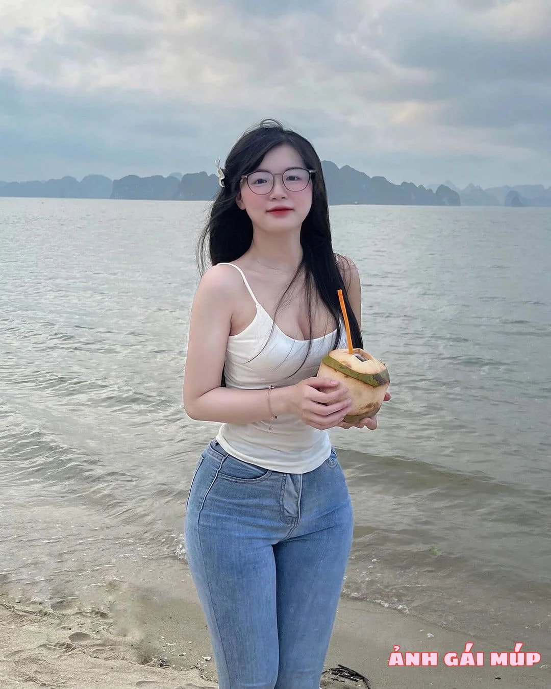 anhgaimup com shows bo anh gai xinh tam bien 2025 259 Ảnh Gái Xinh Tắm Biển 2025: Top 500 Em Gái Tắm Biển Ngon "Nhức Nách" Gái Xinh Bikini