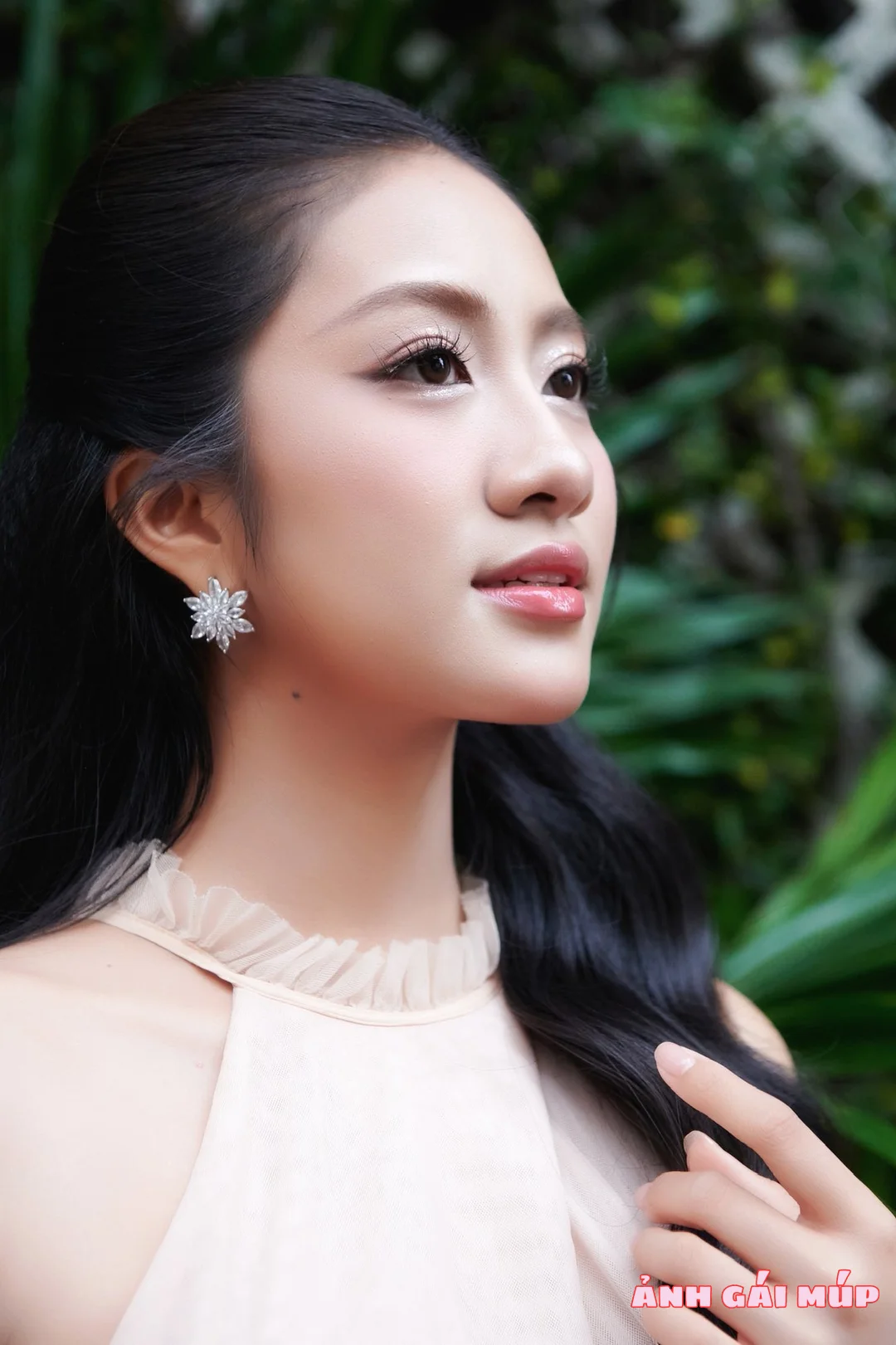 anhgaimup com shows bo anh hoa hau viet nam 2024 ha truc linh 010 Ngắm Chân Dài, Mặt Xinh của Hà Trúc Linh – Tân Hoa Hậu Việt Nam 2024 Uncategorized