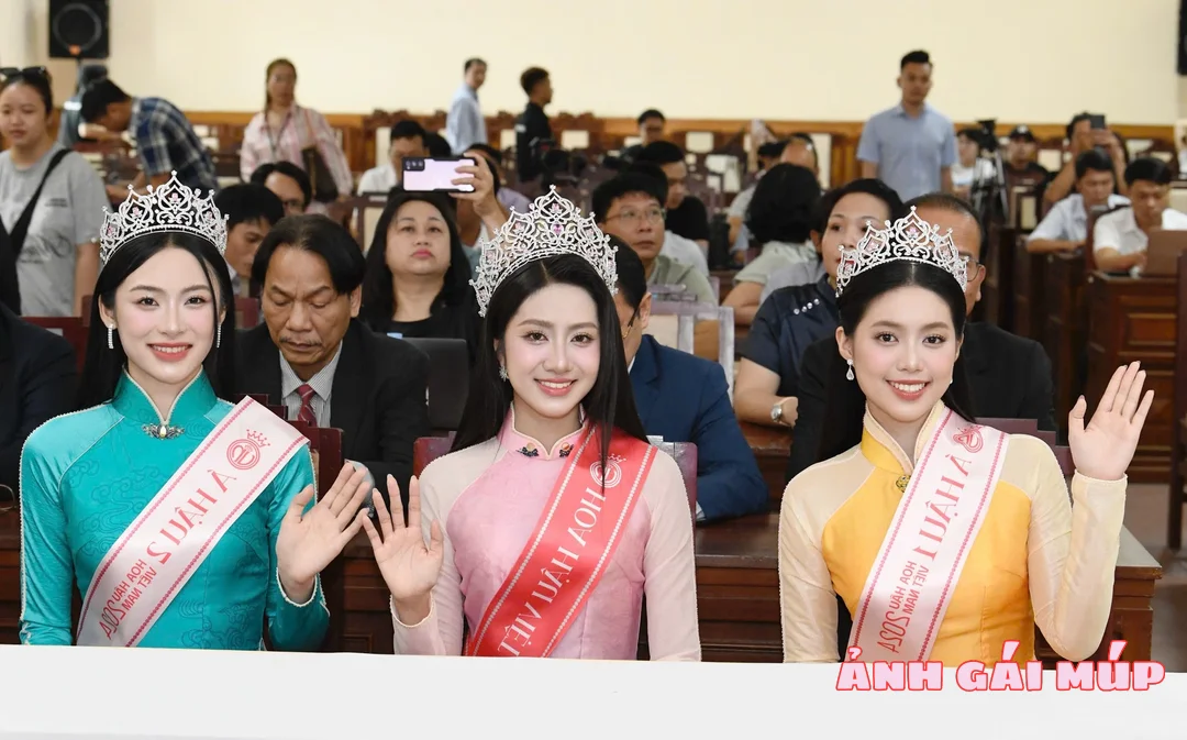 anhgaimup com shows bo anh hoa hau viet nam 2024 ha truc linh 067 Ngắm Chân Dài, Mặt Xinh của Hà Trúc Linh – Tân Hoa Hậu Việt Nam 2024 Uncategorized