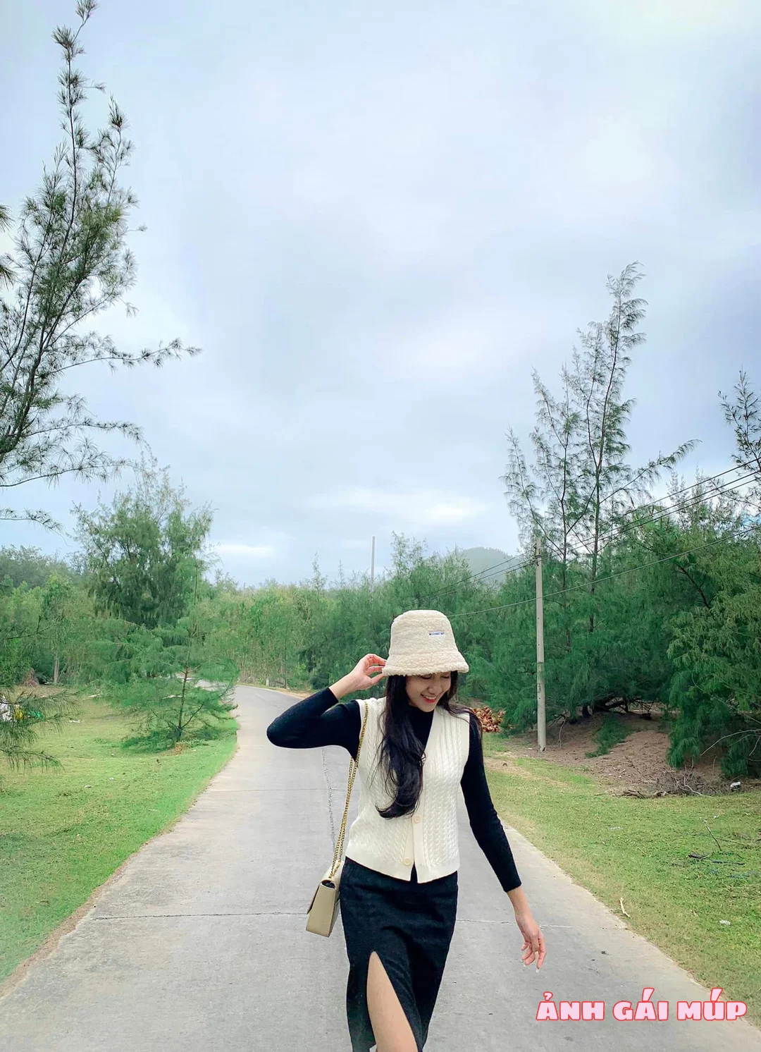 anhgaimup com shows bo anh hoa hau viet nam 2024 ha truc linh 099 Ngắm Chân Dài, Mặt Xinh của Hà Trúc Linh – Tân Hoa Hậu Việt Nam 2024 Uncategorized