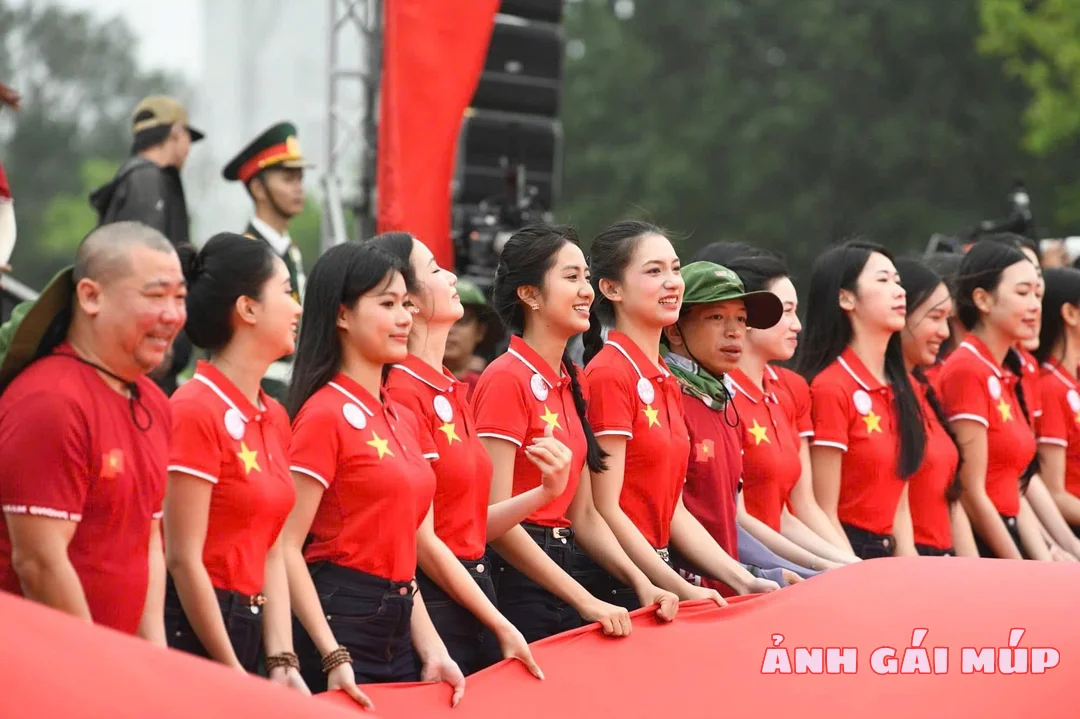 anhgaimup com shows bo anh hoa hau viet nam 2024 ha truc linh 268 Ngắm Chân Dài, Mặt Xinh của Hà Trúc Linh – Tân Hoa Hậu Việt Nam 2024 Uncategorized