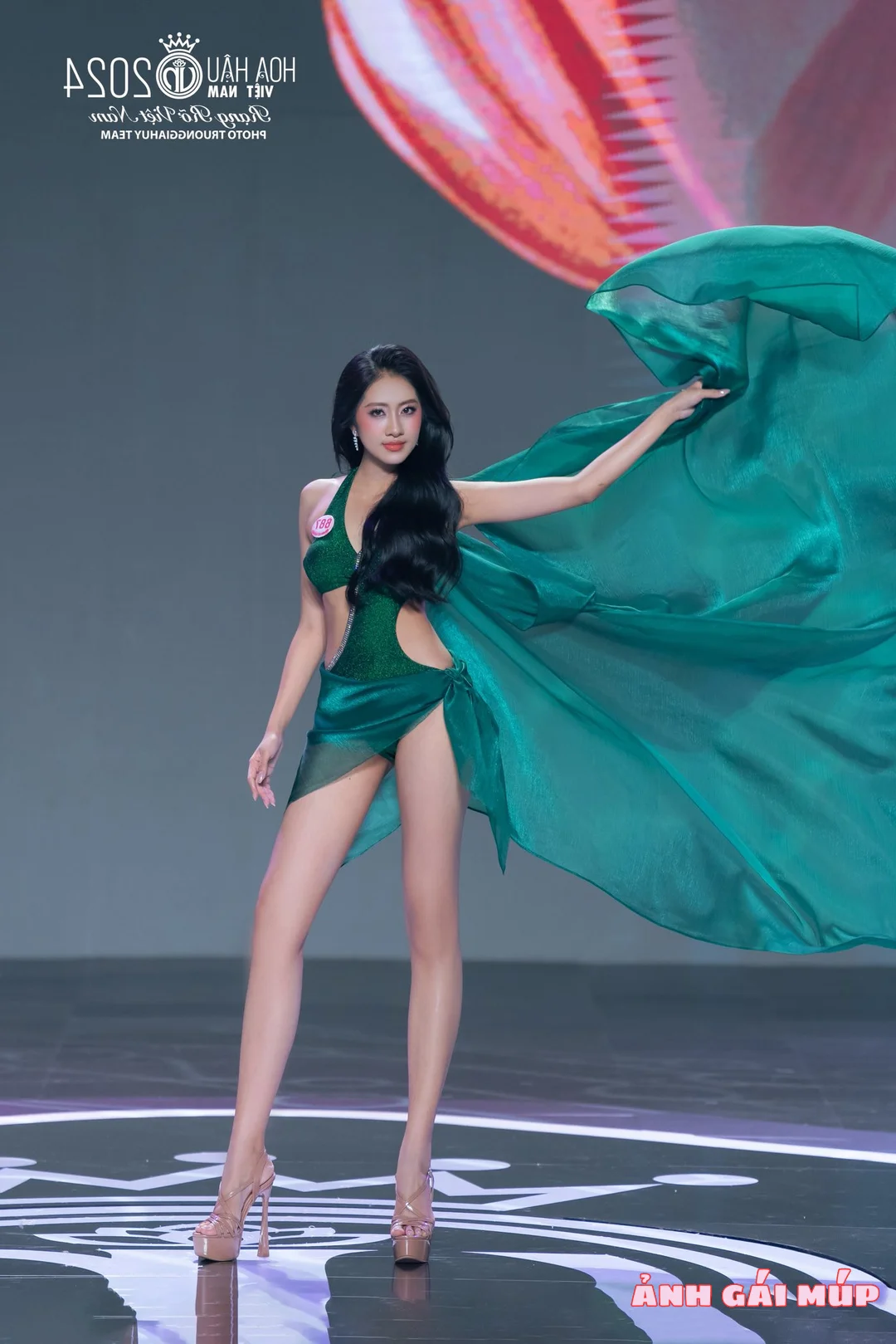 anhgaimup com shows bo anh hoa hau viet nam 2024 ha truc linh 317 Ngắm Chân Dài, Mặt Xinh của Hà Trúc Linh – Tân Hoa Hậu Việt Nam 2024/2025 Uncategorized