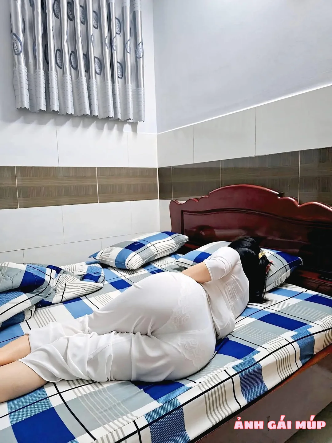 anhgaimup review bo suu tap anh nguoi tinh nho be va nguoi tinh be nho 106 Này Người Tình Nhỏ: Em Còn Nhớ Hay Em Đã Quên...? Uncategorized