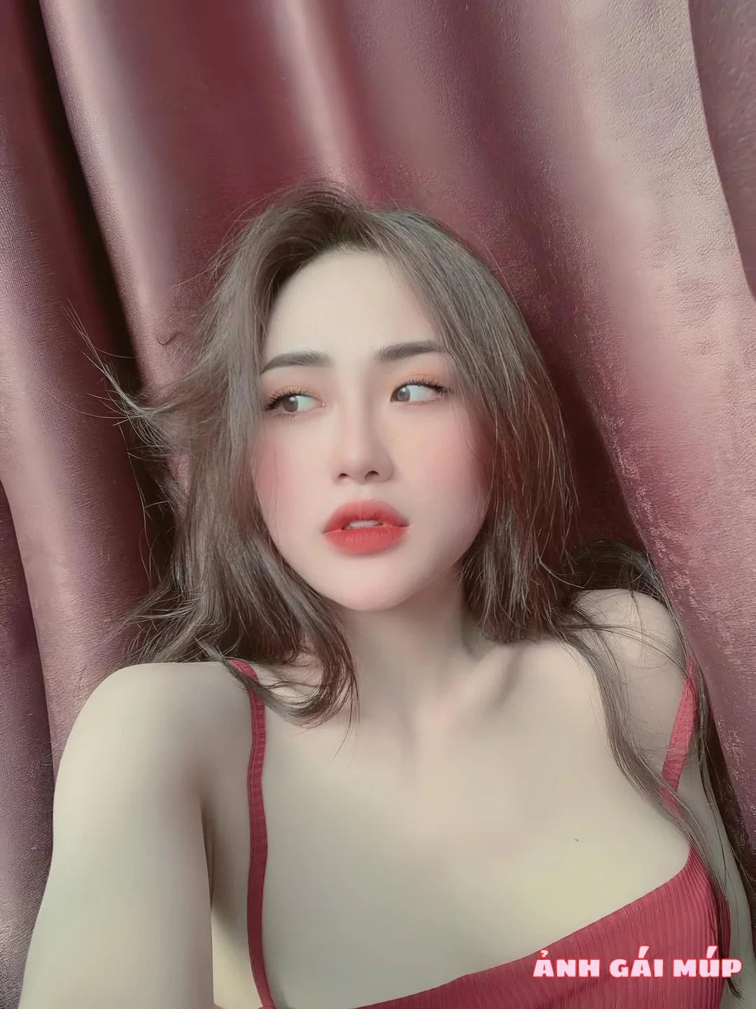 anh gai mup com show bo suu tap anh gai xinh dep 2025 041 900 Ảnh Gái Xinh Đẹp Tê Tái: Đê Mê Ánh Mắt - Môi Mọng Đốn Tim Ảnh Gái Xinh