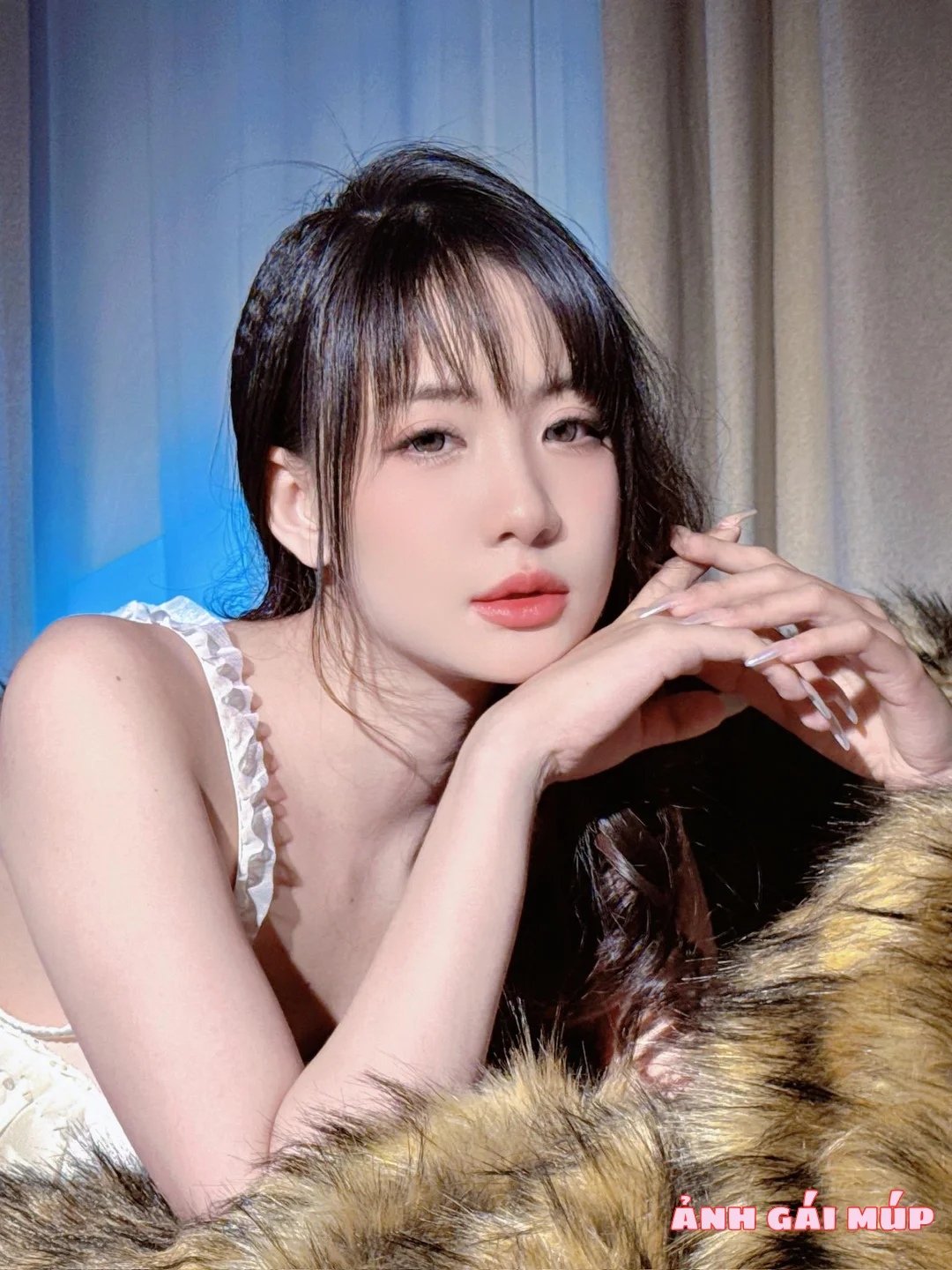 anh gai mup com show bo suu tap anh gai xinh dep 2025 188 900 Ảnh Gái Xinh Đẹp Tê Tái: Đê Mê Ánh Mắt - Môi Mọng Đốn Tim Ảnh Gái Xinh