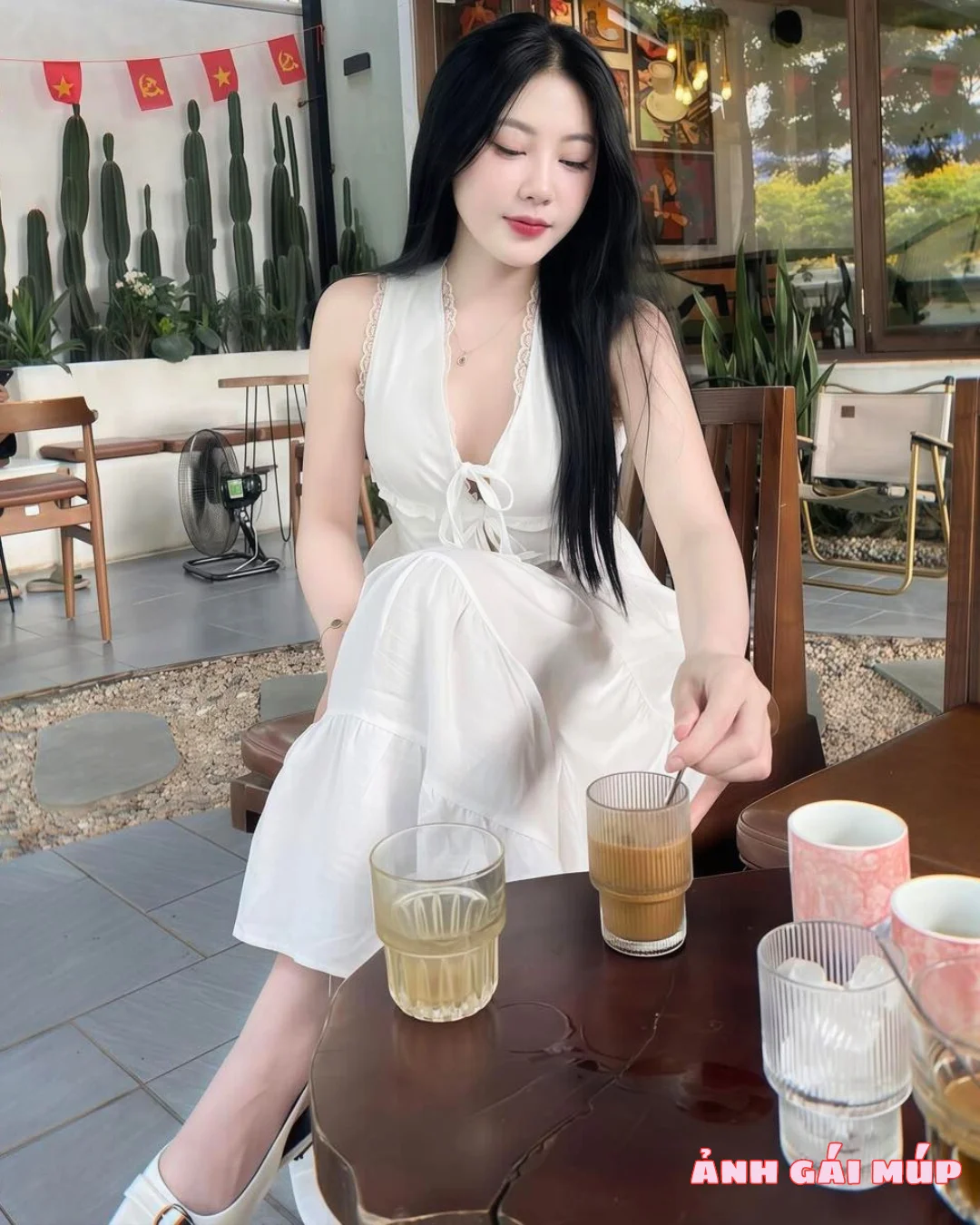 anh gai mup com show bo suu tap anh gai xinh dep 2025 386 900 Ảnh Gái Xinh Đẹp Tê Tái: Đê Mê Ánh Mắt - Môi Mọng Đốn Tim Ảnh Gái Xinh