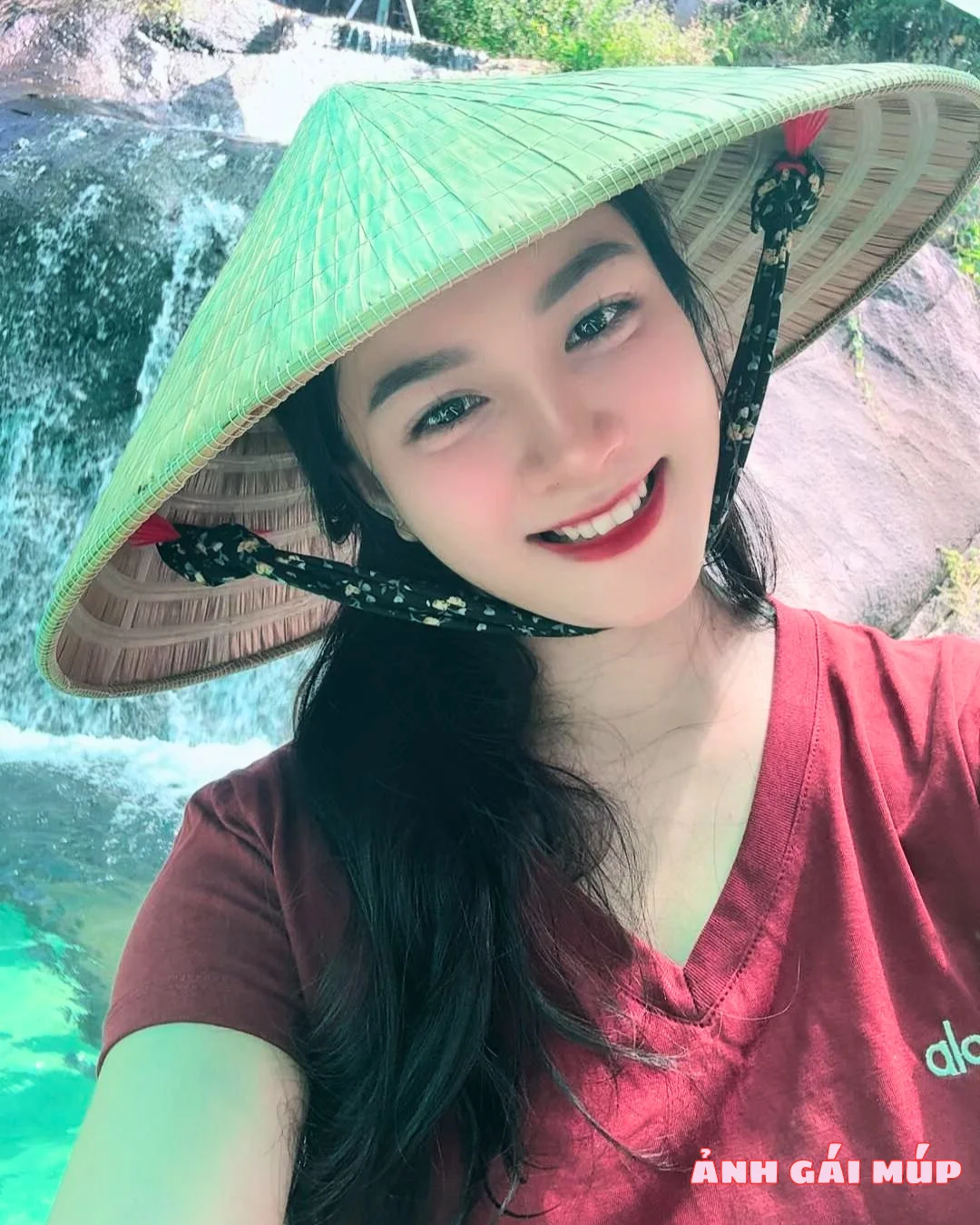 anh gai mup com show bo suu tap anh gai xinh dep 2025 450 900 Ảnh Gái Xinh Đẹp Tê Tái: Đê Mê Ánh Mắt - Môi Mọng Đốn Tim Ảnh Gái Xinh