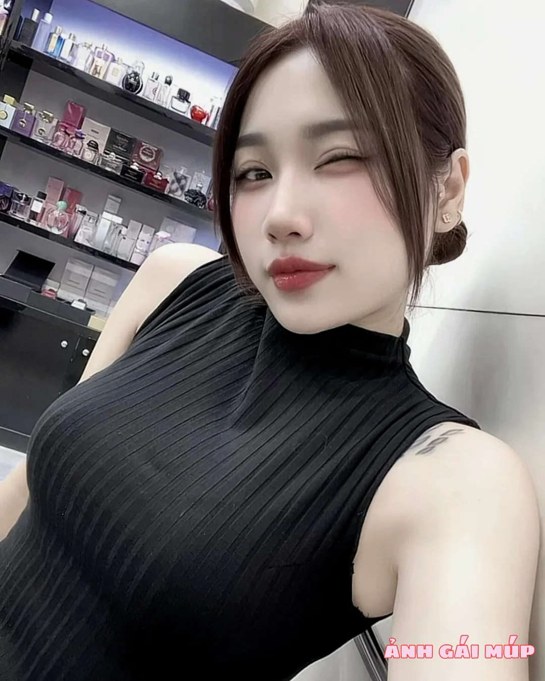 anh gai mup com show bo suu tap anh gai xinh dep 2025 511 900 Ảnh Gái Xinh Đẹp Tê Tái: Đê Mê Ánh Mắt - Môi Mọng Đốn Tim Ảnh Gái Xinh