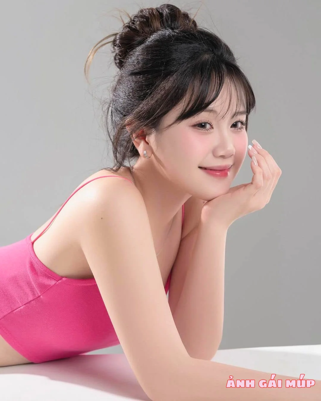 anh gai mup com show bo suu tap anh gai xinh dep 2025 616 900 Ảnh Gái Xinh Đẹp Tê Tái: Đê Mê Ánh Mắt - Môi Mọng Đốn Tim Ảnh Gái Xinh