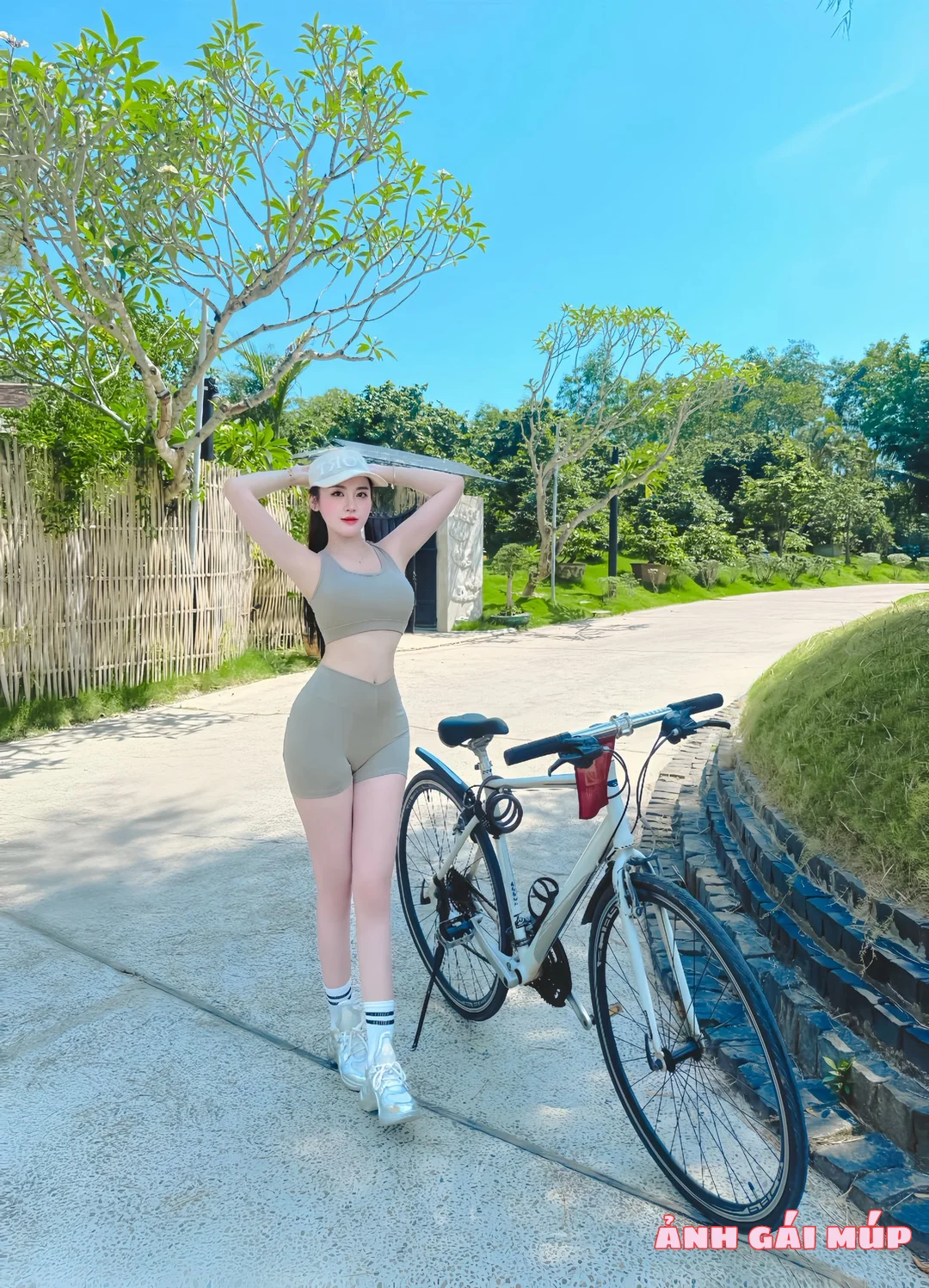 anhgaimup shows bo suu tap anh gai body dep 114 400 Ảnh Body Đẹp: Tê Tái Gái Xinh - Đường Cong Nghẹt Thở Ảnh Gái Đẹp
