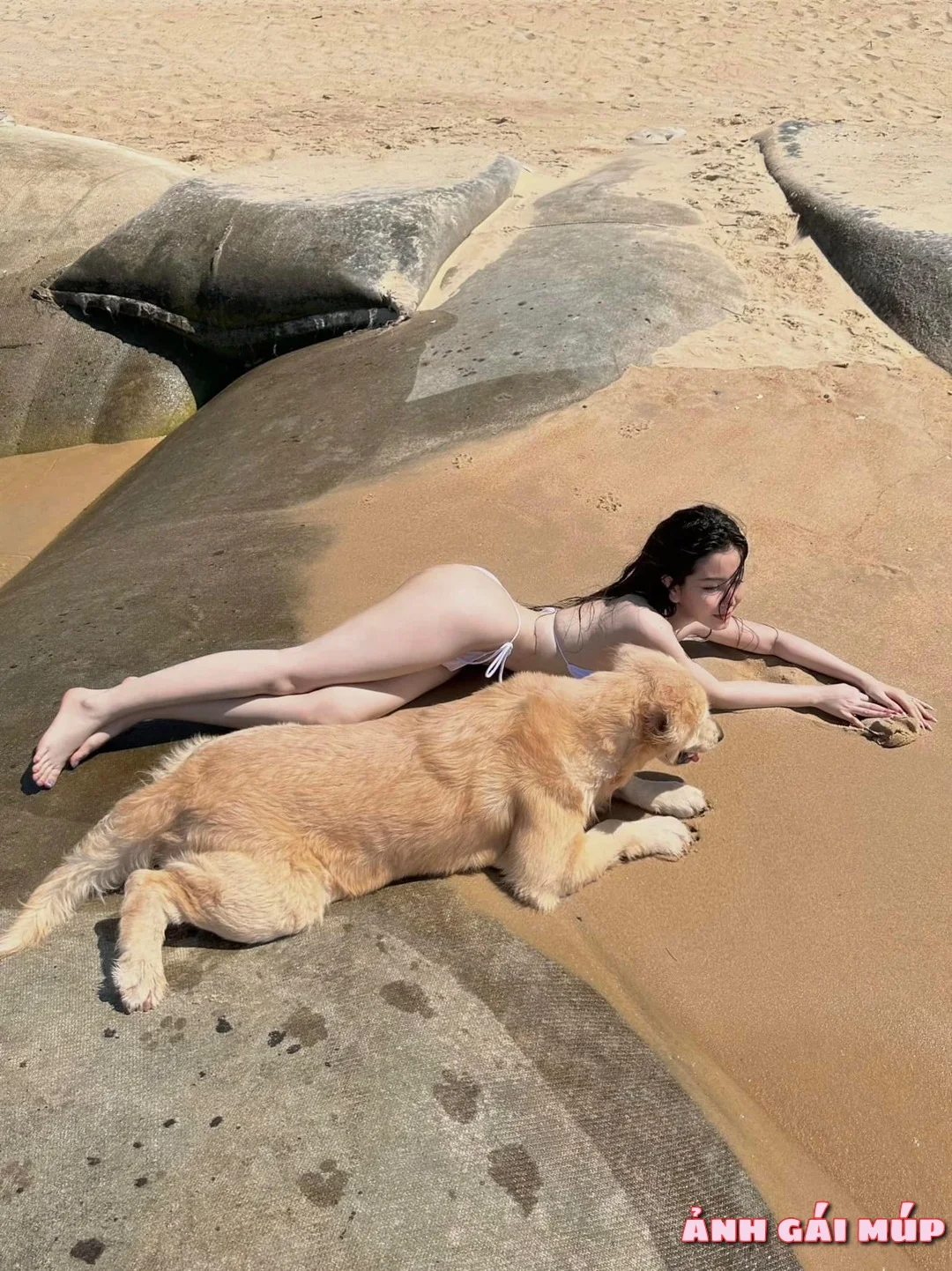 anh gai bikini mac dep sexy 212 Bãi Đá Sông Hồng: Nơi 500 Gái "Ngon" Thả Dáng Sống Ảo Ảnh Gái Đẹp