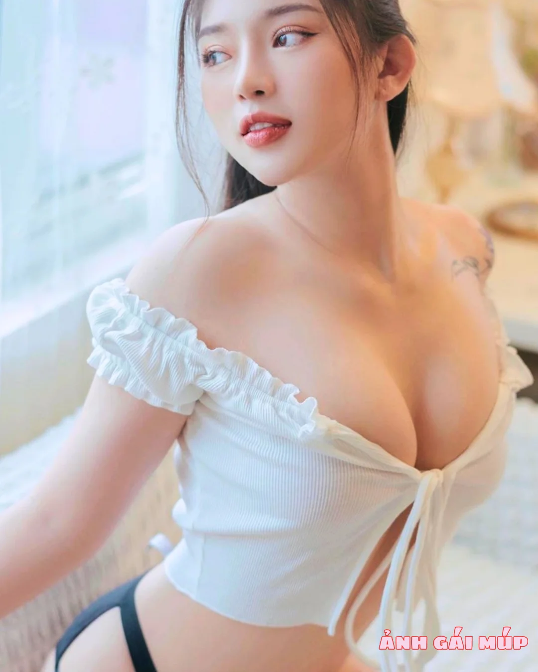 anhgaimup com review anh gai dang dep 003 600 Ảnh Gái Dáng Đẹp: Như Một Bản Tình Ca "Mê Đắm" Ảnh Gái Đẹp