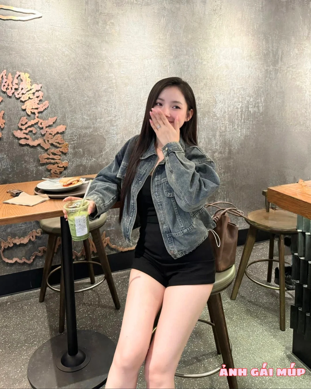 anhgaimup com review anh gai dang dep 094 600 Ảnh Gái Dáng Đẹp: Như Một Bản Tình Ca "Mê Đắm" Ảnh Gái Đẹp