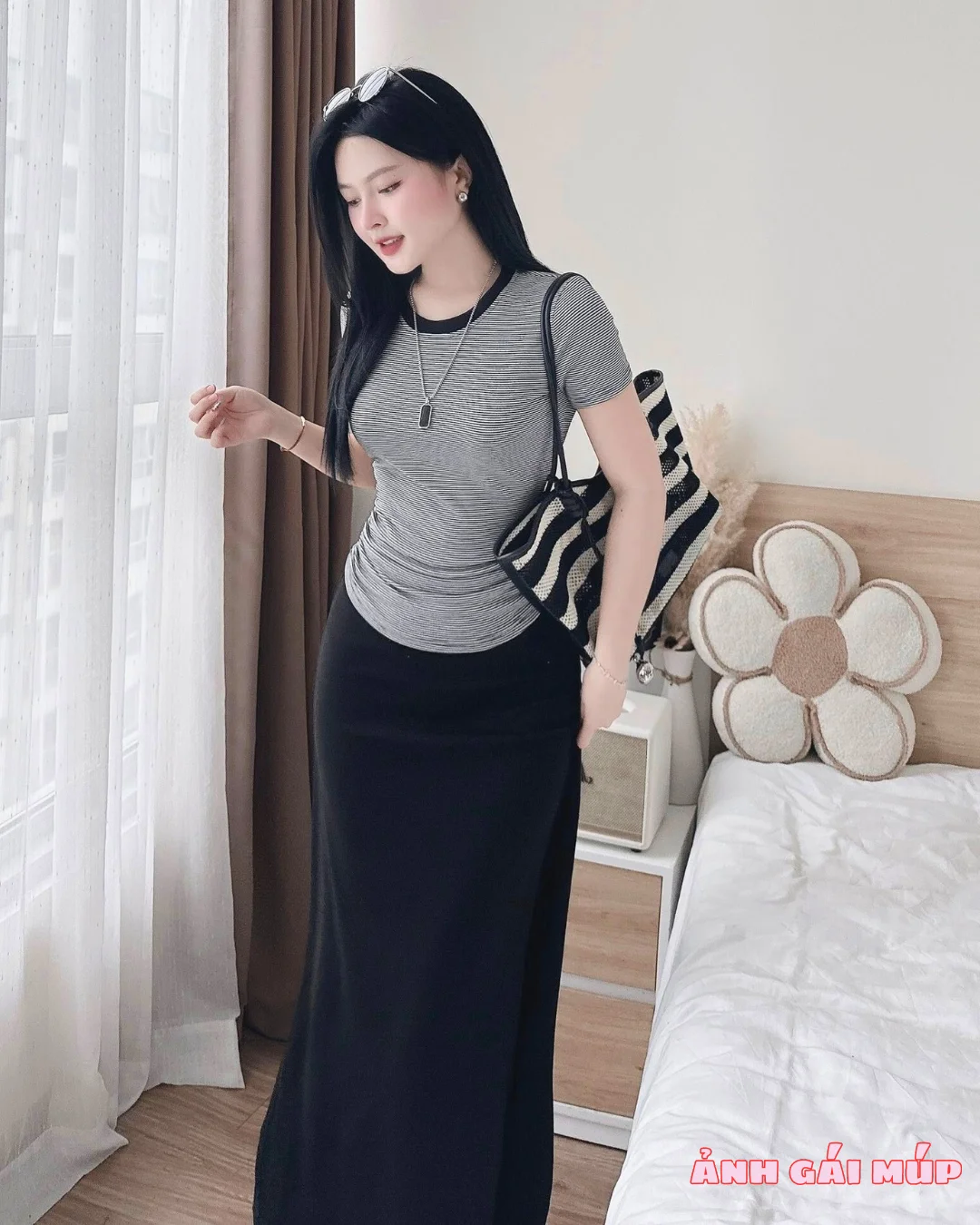 anhgaimup com review anh gai dang dep 394 600 Ảnh Gái Dáng Đẹp: Như Một Bản Tình Ca "Mê Đắm" Ảnh Gái Đẹp